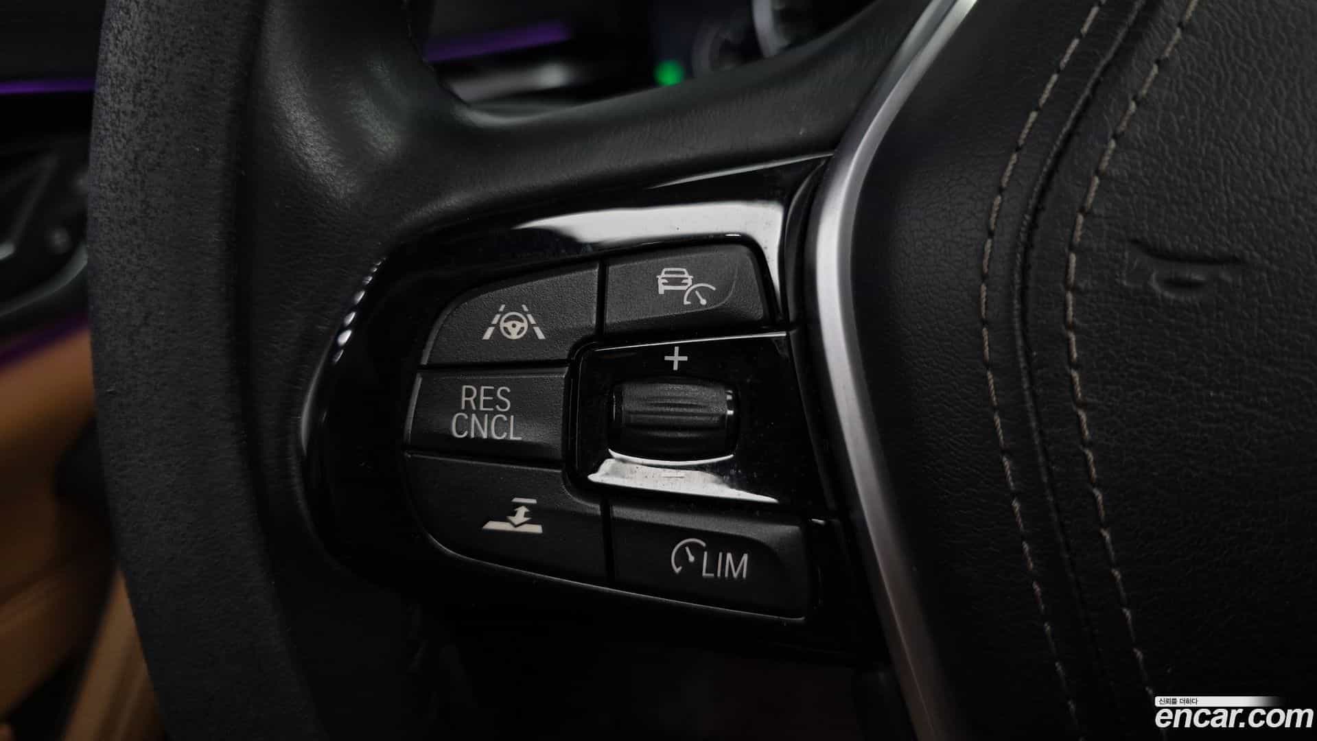 5-Series BMW 2018.7-OPTION-043