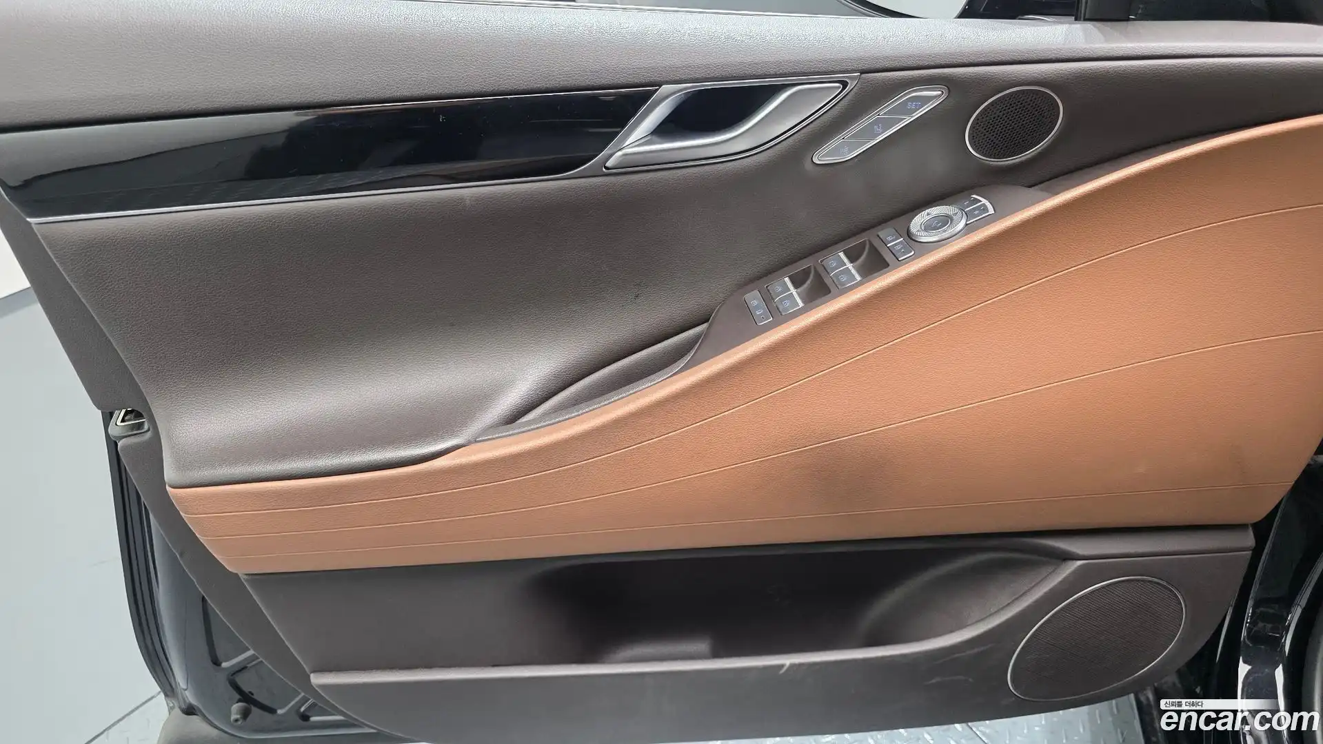 G80 Genesis 2021.5-INNER-034
