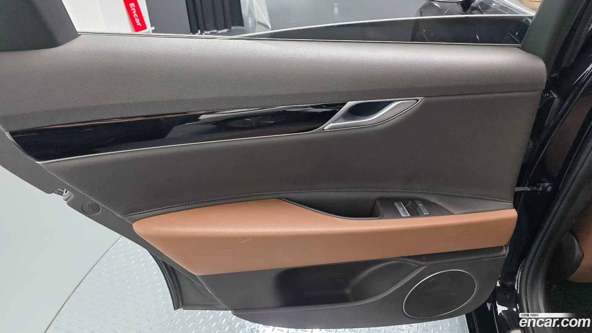 G80 Genesis 2021.5-INNER-035