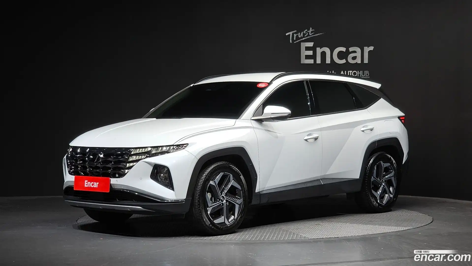 Tucson Hyundai 2022.5-OUTER-001