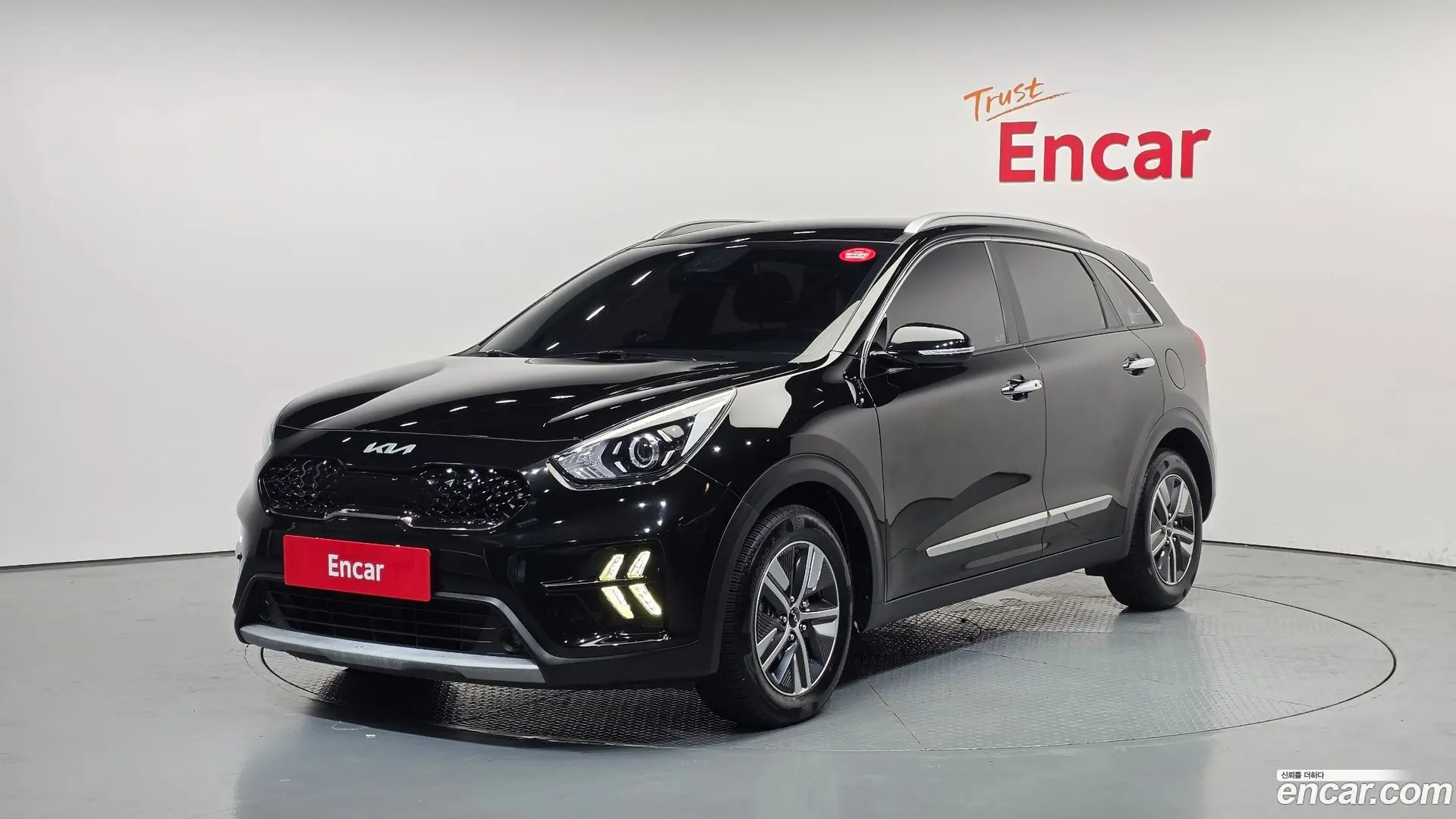 Main__Slider__Photo:Niro Kia 2021.7-0