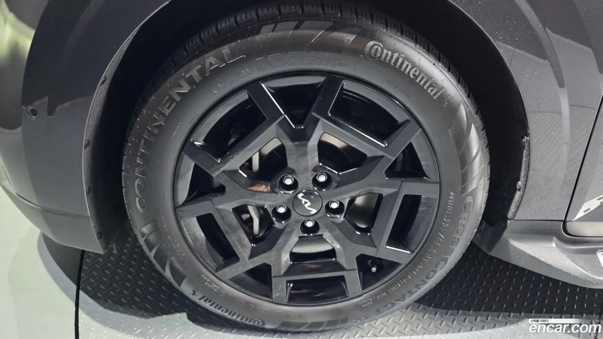 Canival Kia 2023.11-OUTER-005
