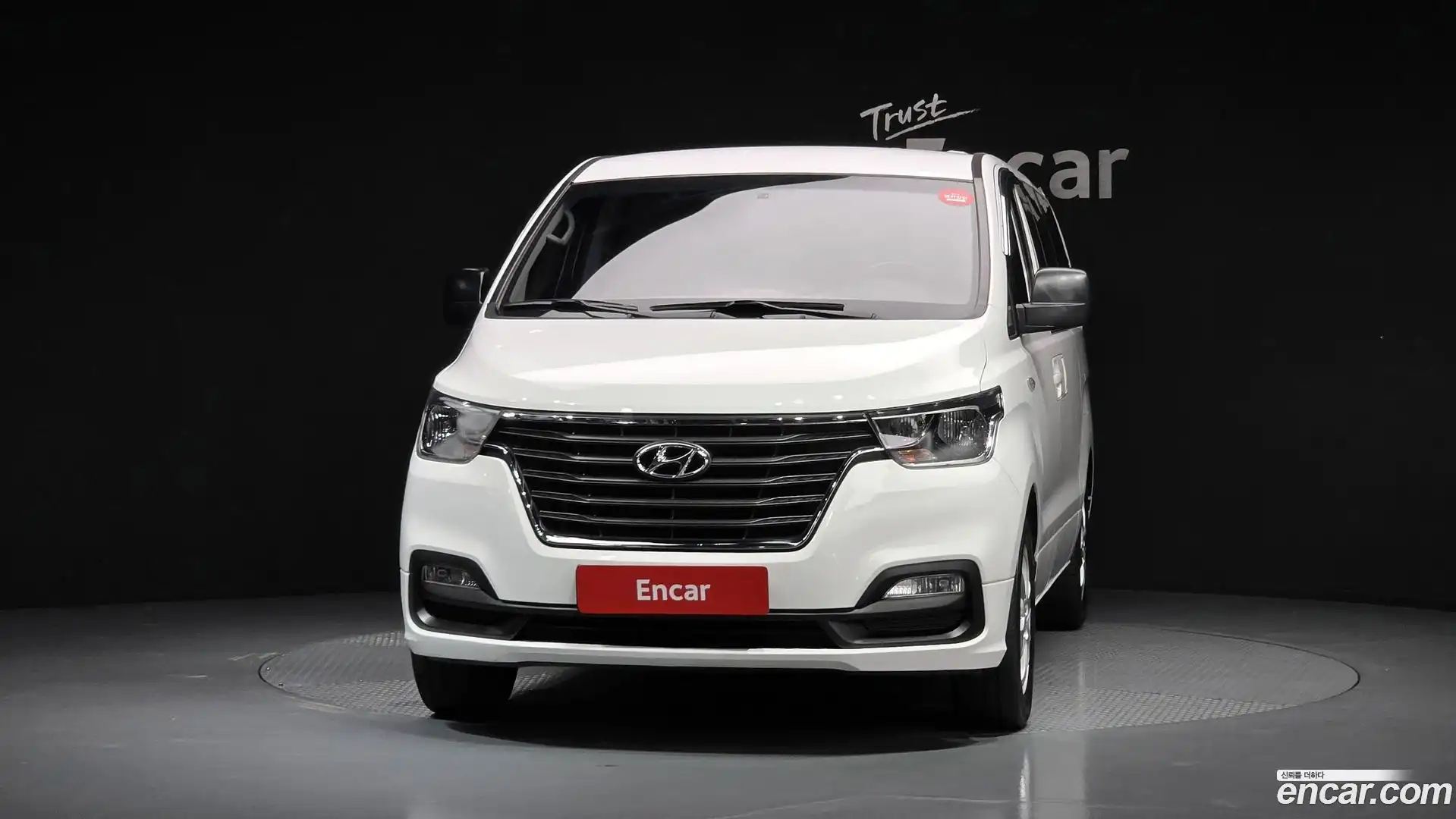 Starex Hyundai 2018.1-OUTER-003