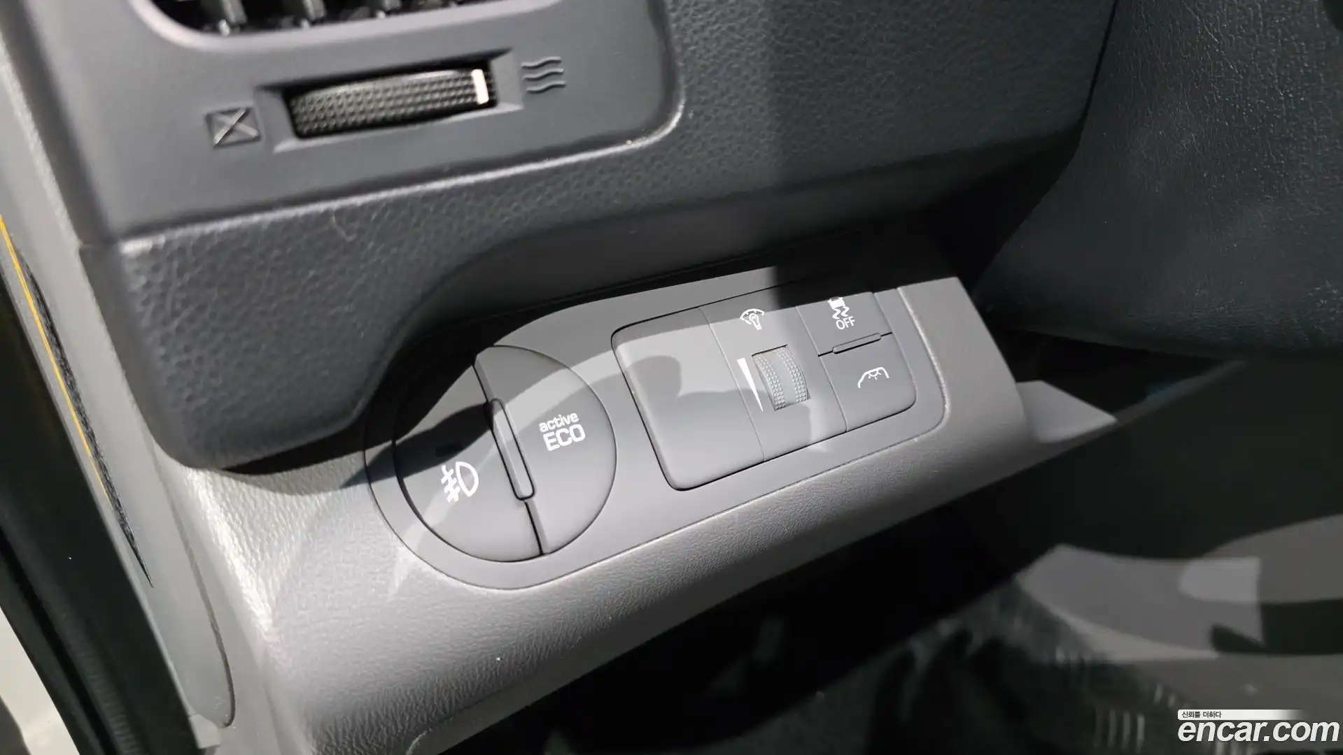Starex Hyundai 2018.1-OPTION-017