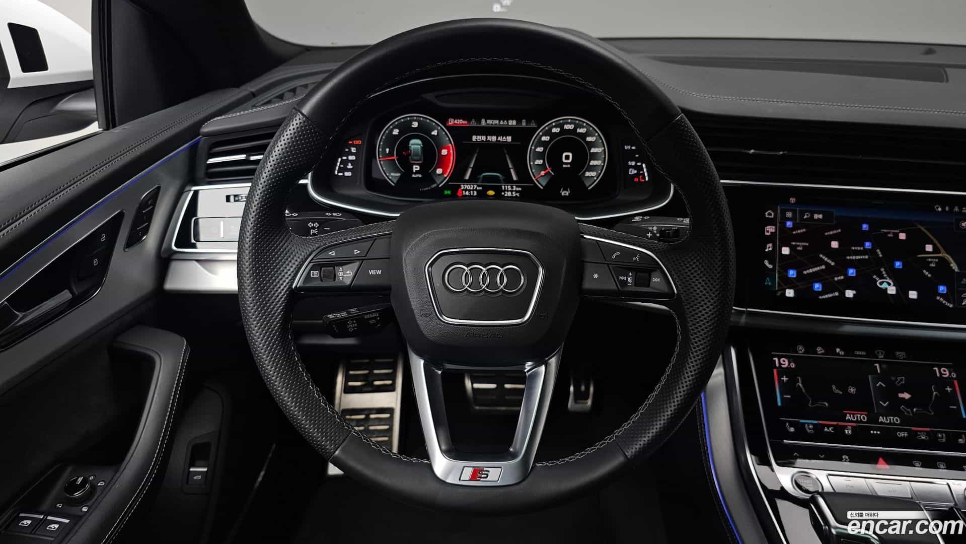 Q8 Audi 2021.8-OPTION-017