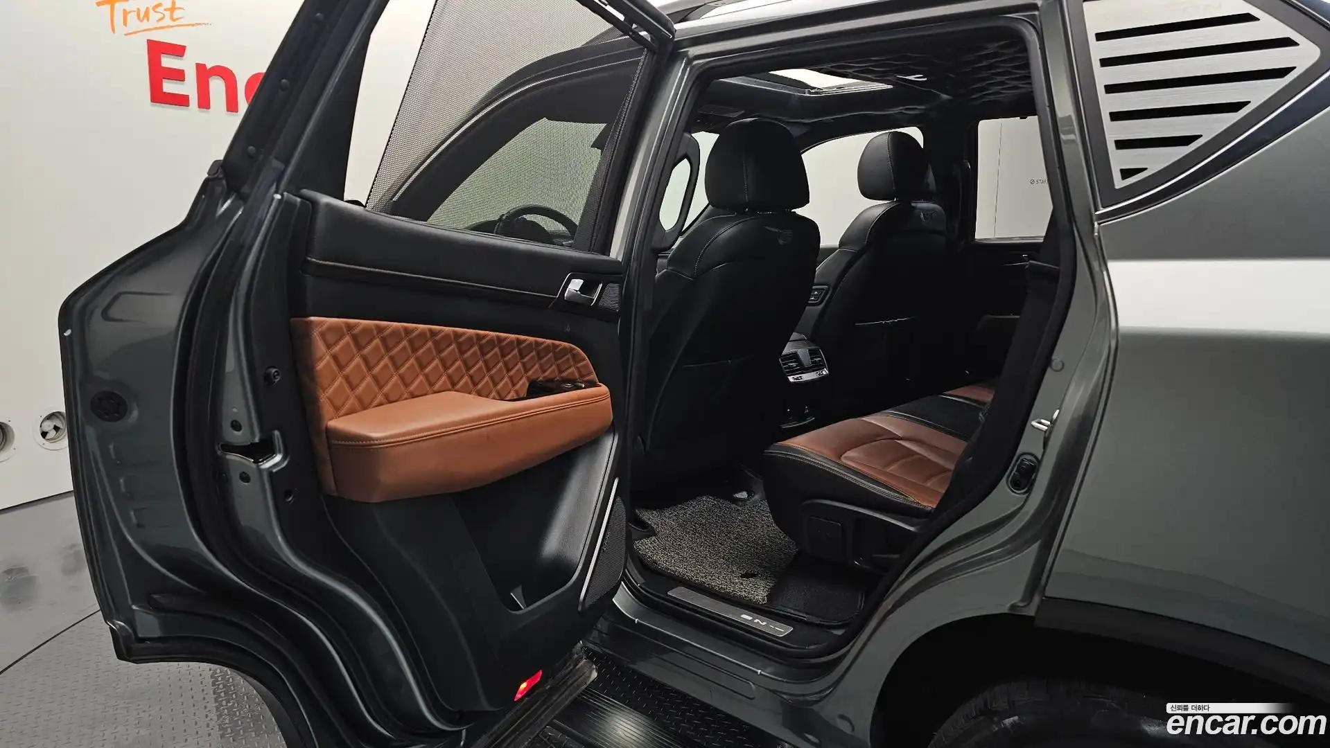 Rexton KG Mobility 2019.8-OPTION-016