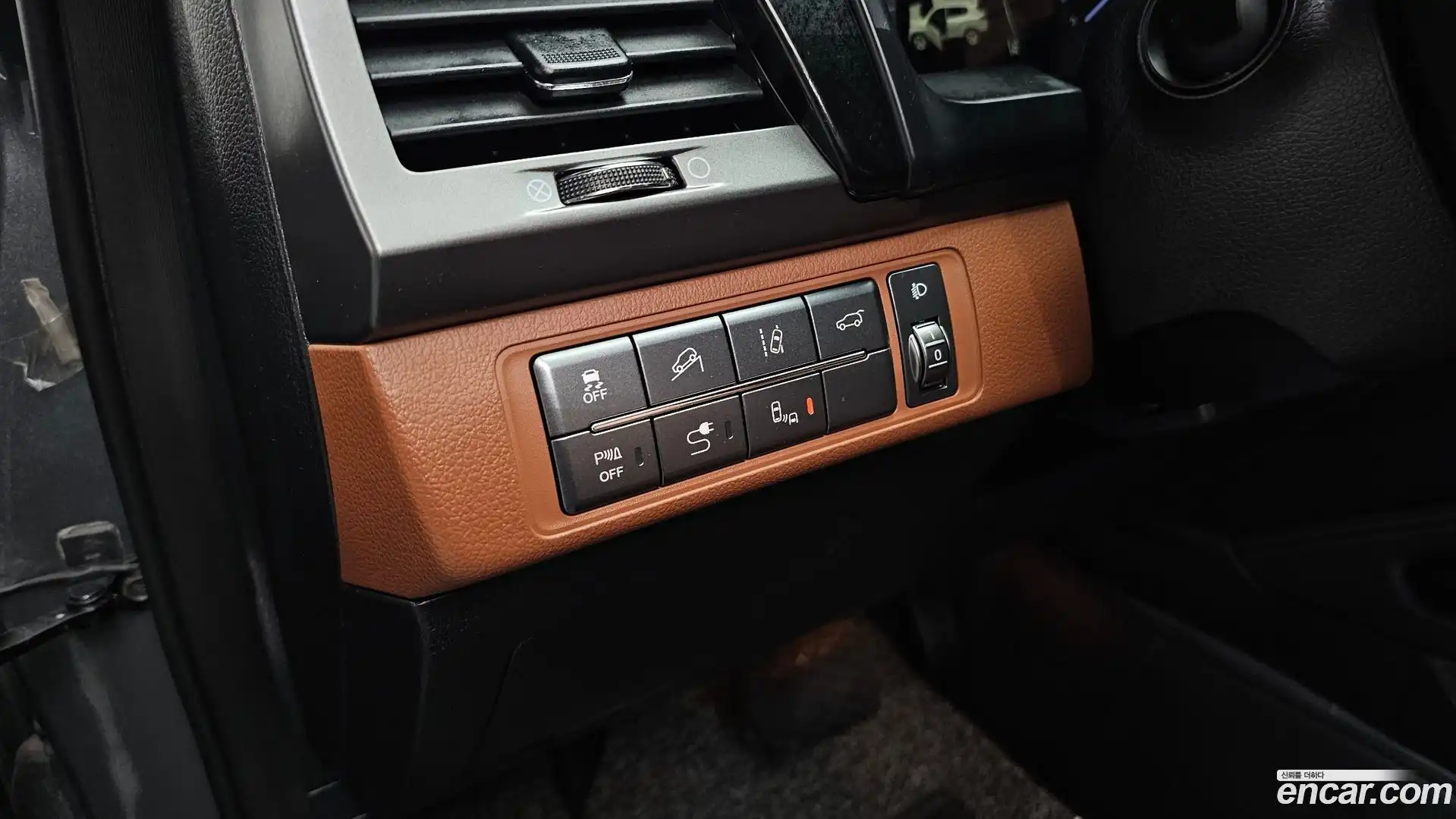 Rexton KG Mobility 2019.8-OPTION-020