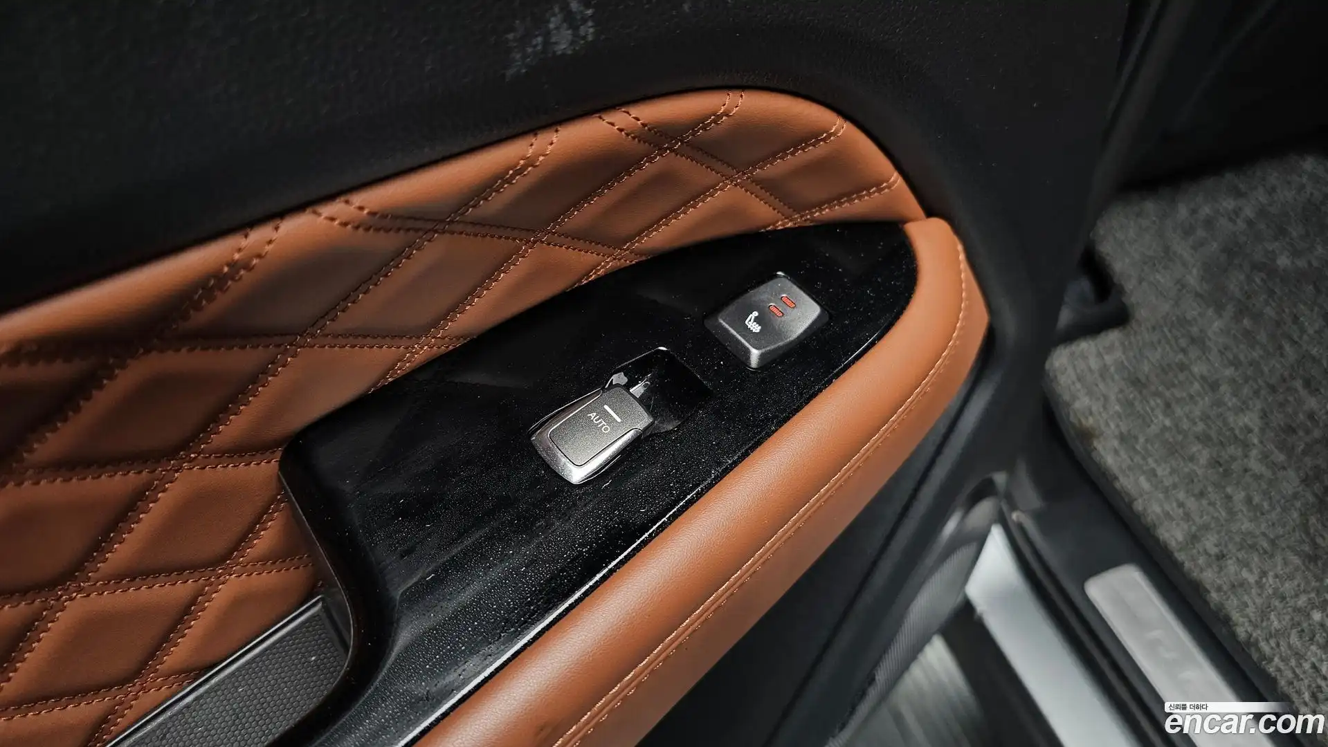Rexton KG Mobility 2019.8-OPTION-021