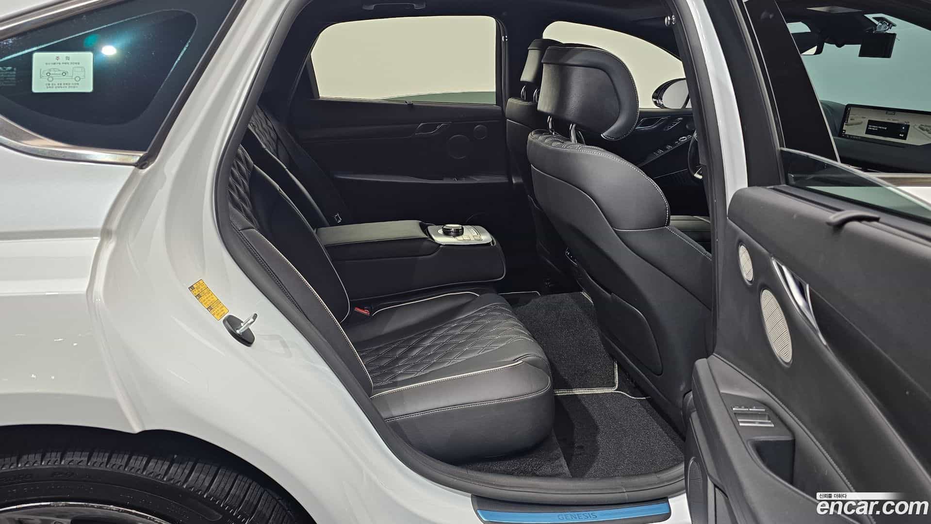G80 Genesis 2023.4-OPTION-015