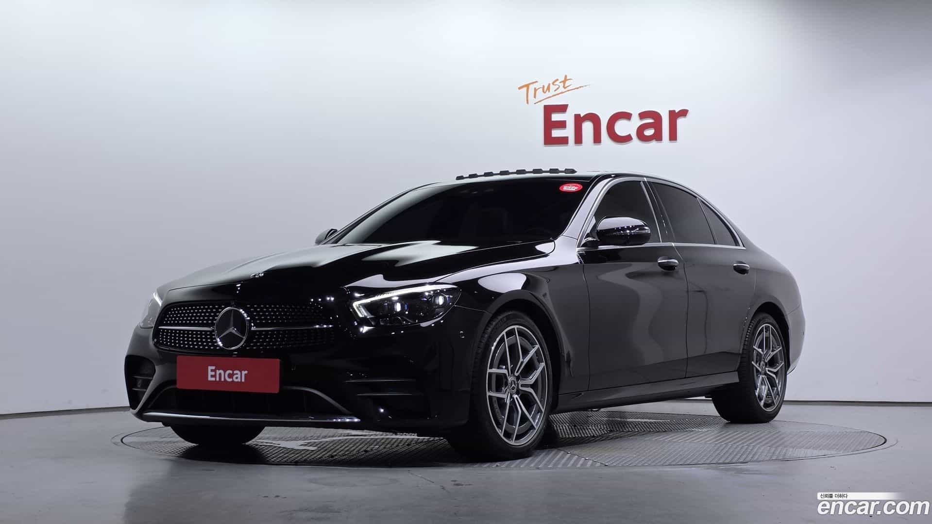 E-Class Mercedes-Benz 2020.10-OUTER-001