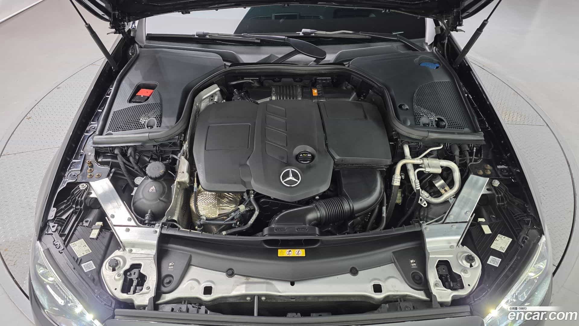 E-Class Mercedes-Benz 2020.10-OUTER-006