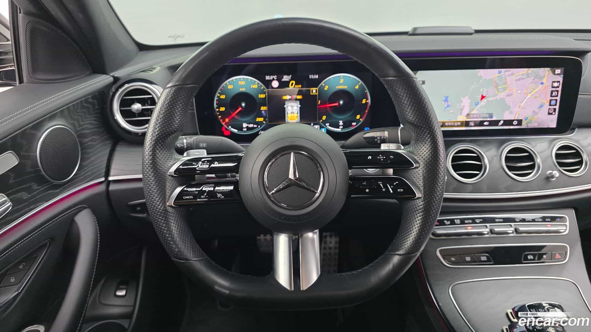 E-Class Mercedes-Benz 2020.10-OPTION-017