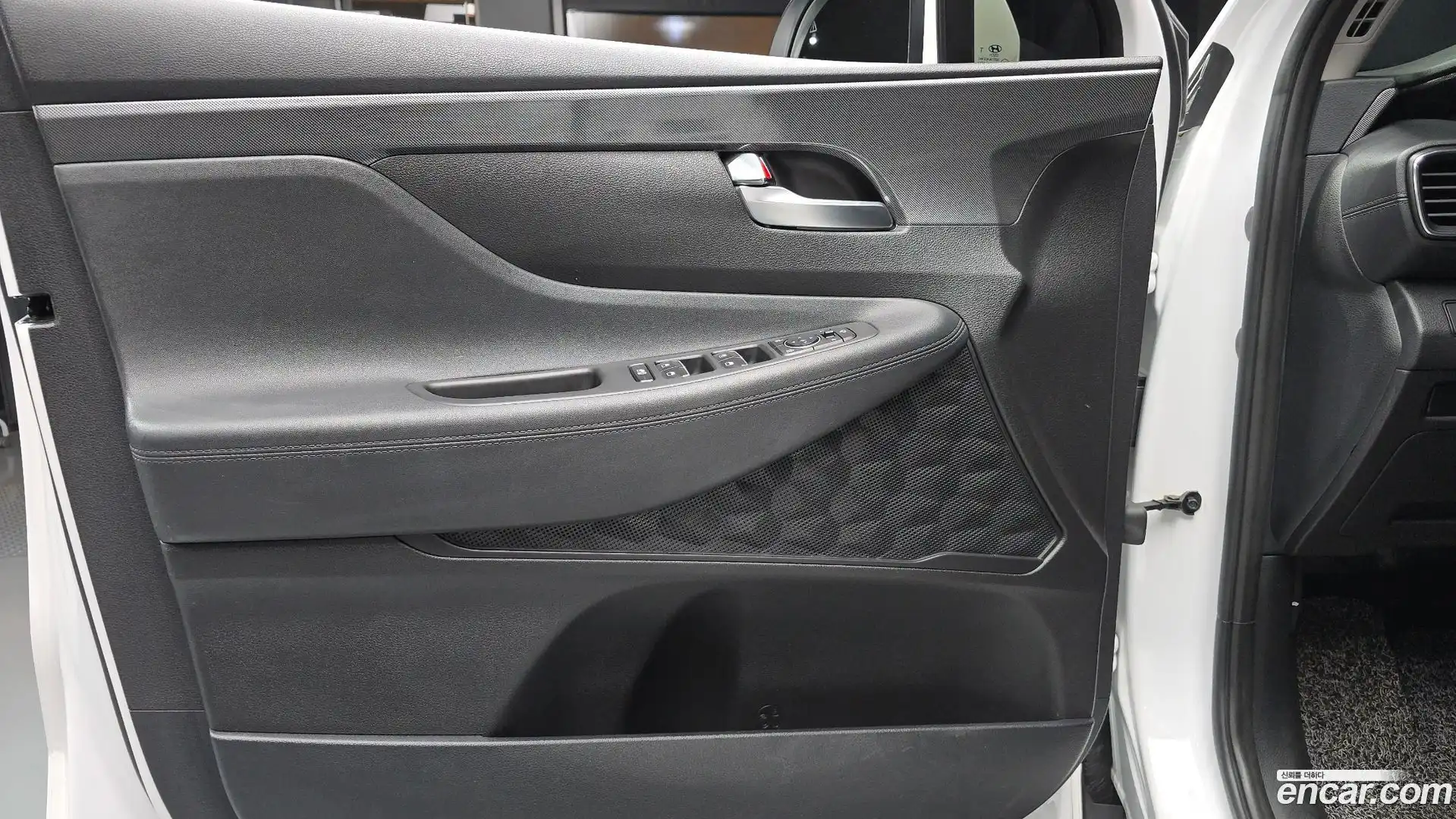 Santafe Hyundai 2020.10-INNER-034
