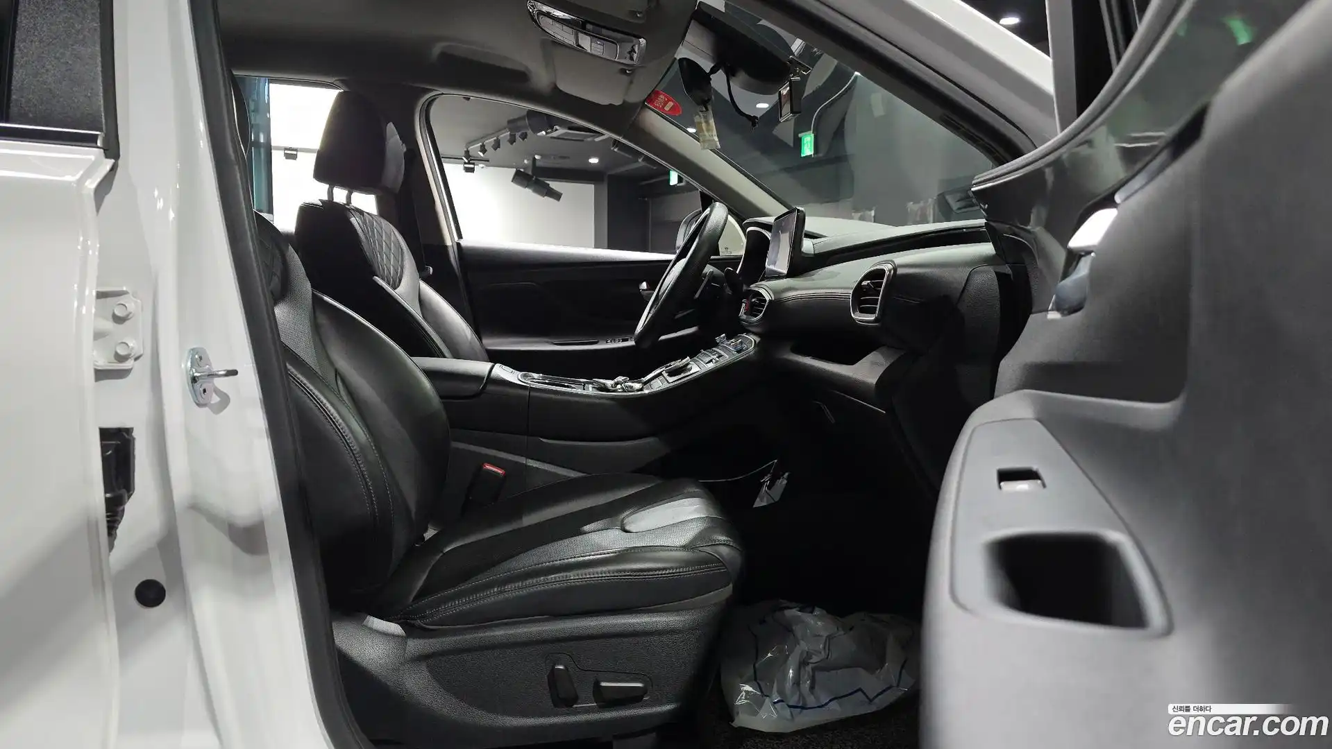Santafe Hyundai 2020.10-INNER-036
