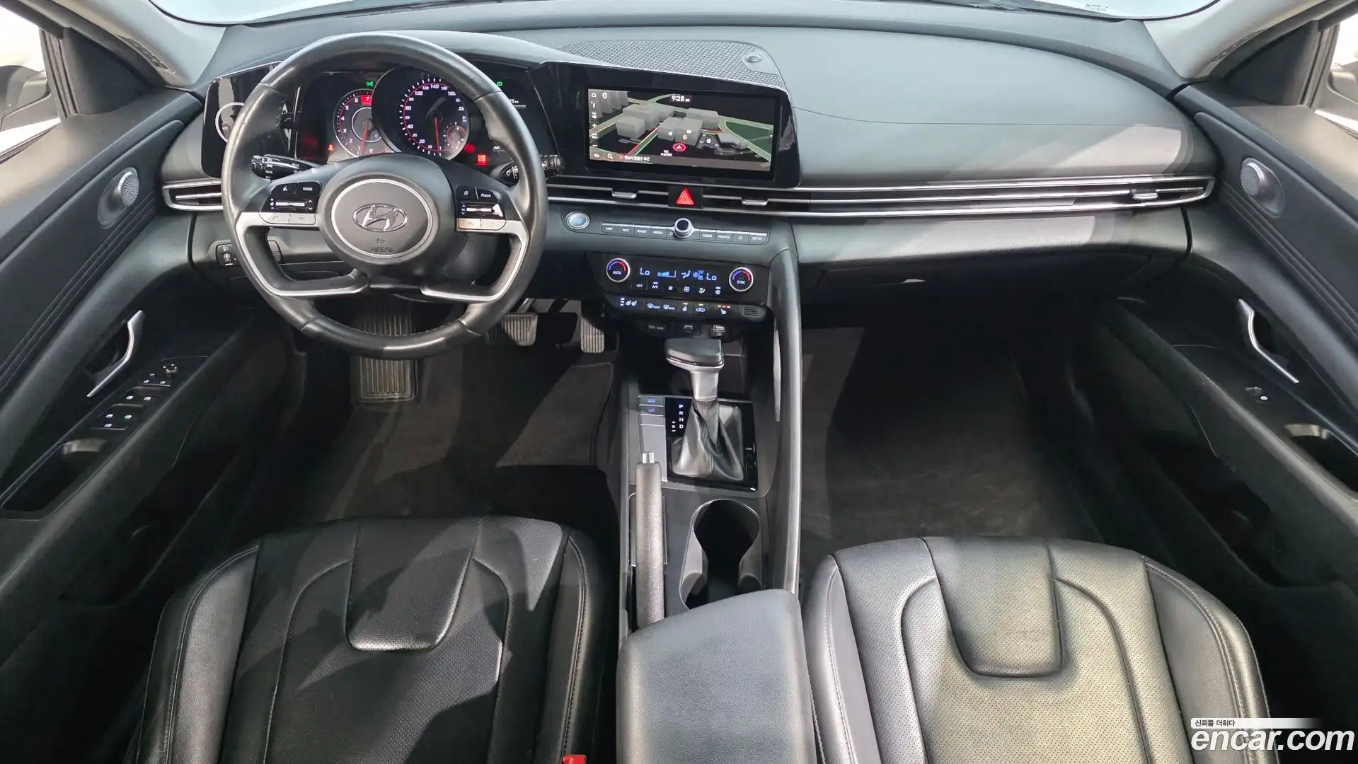 AVANTE Hyundai 2021.10-INNER-007