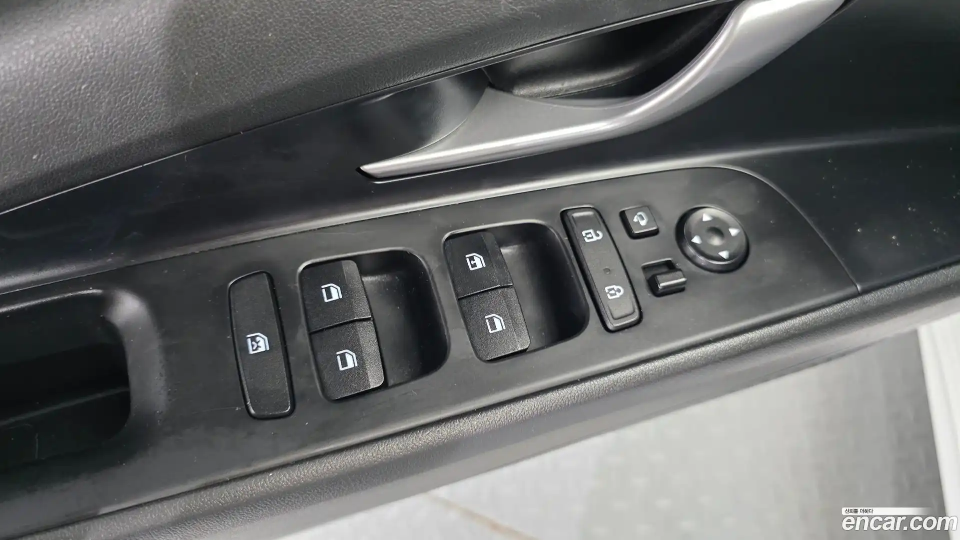 AVANTE Hyundai 2021.10-OPTION-018