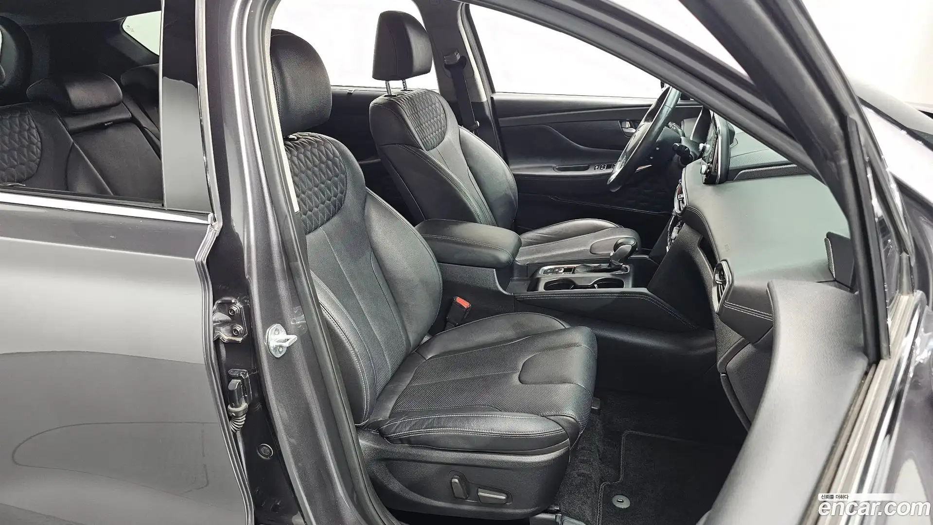 Santafe Hyundai 2018.9-INNER-036