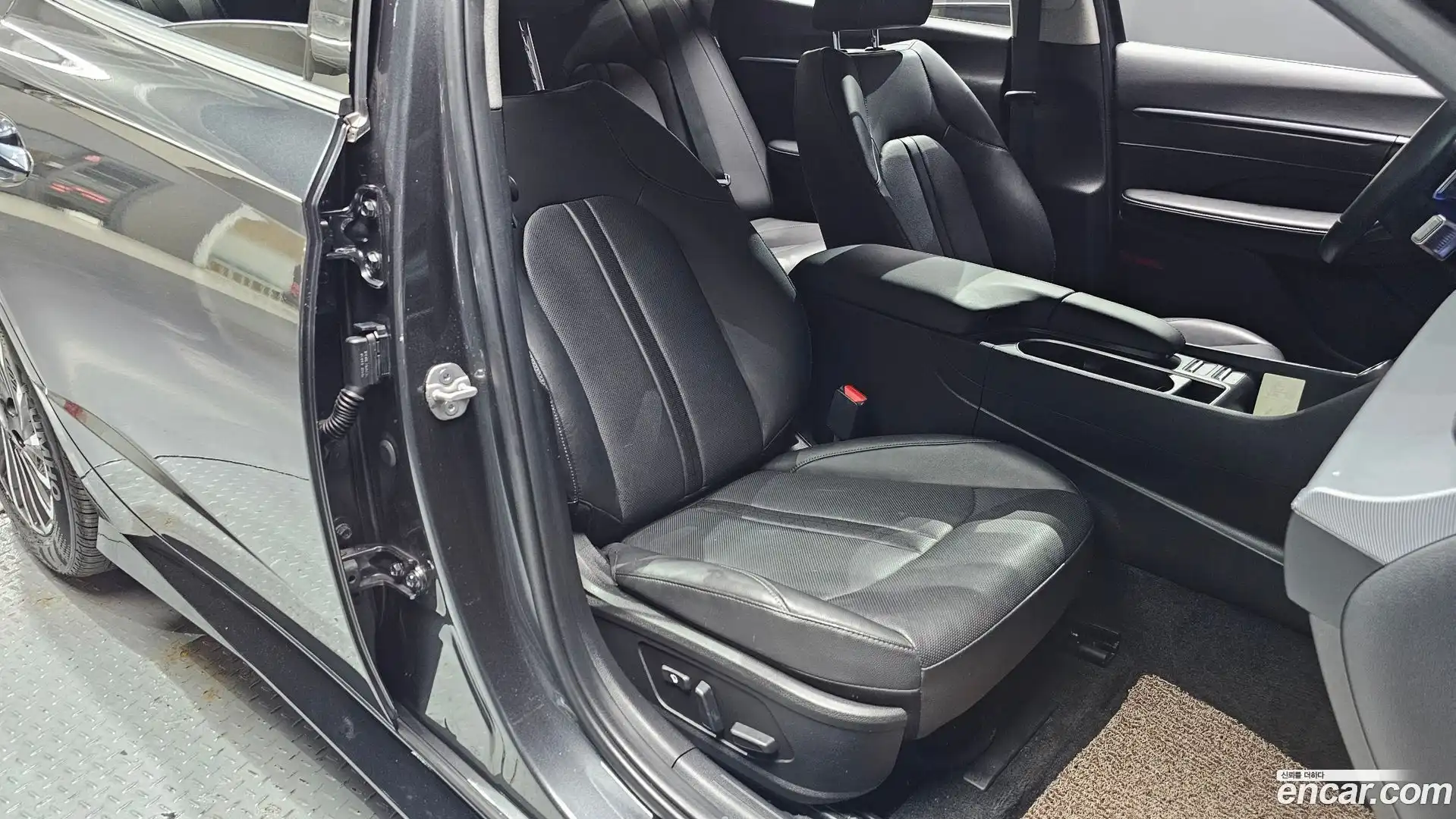 Sonata Hyundai 2024.10-OPTION-015