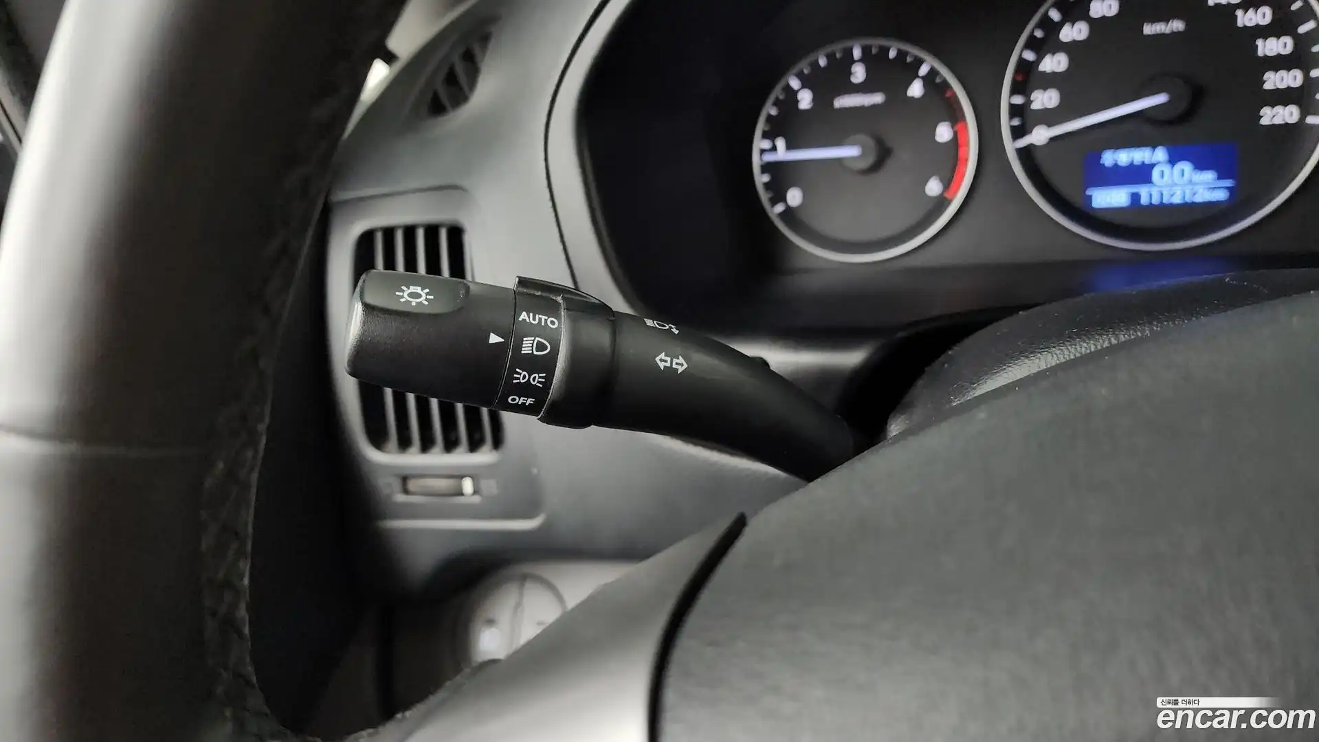 Starex Hyundai 2020.8-OPTION-023