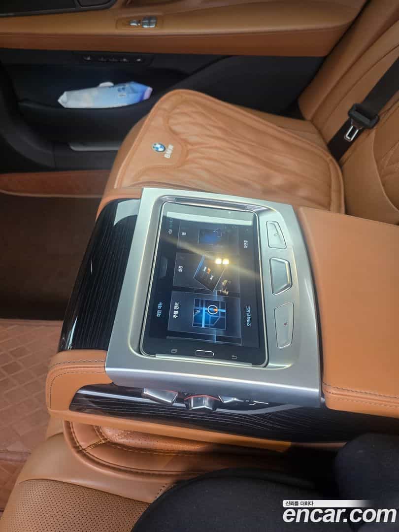 7-Series BMW 2019.3-INNER-010