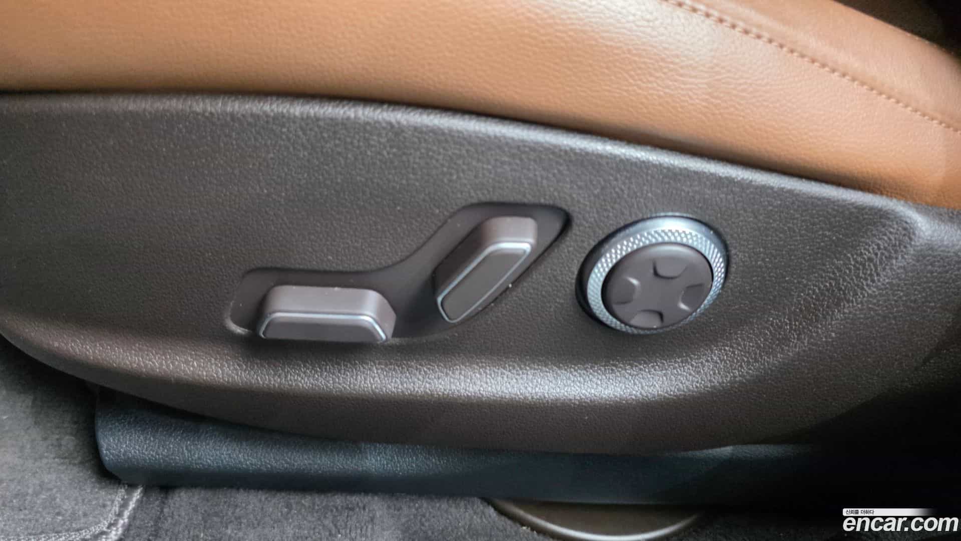 G80 Genesis 2023.11-OPTION-044