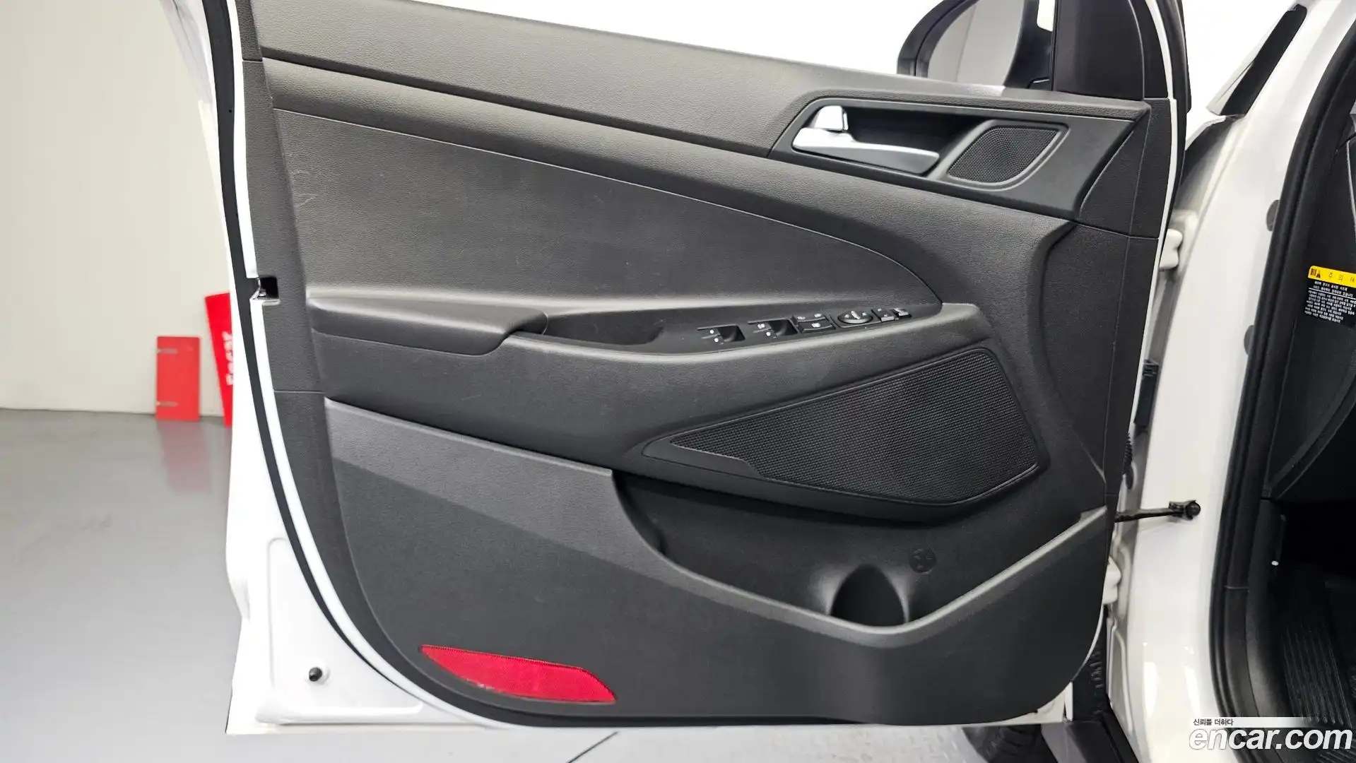 Tucson Hyundai 2016.5-INNER-034