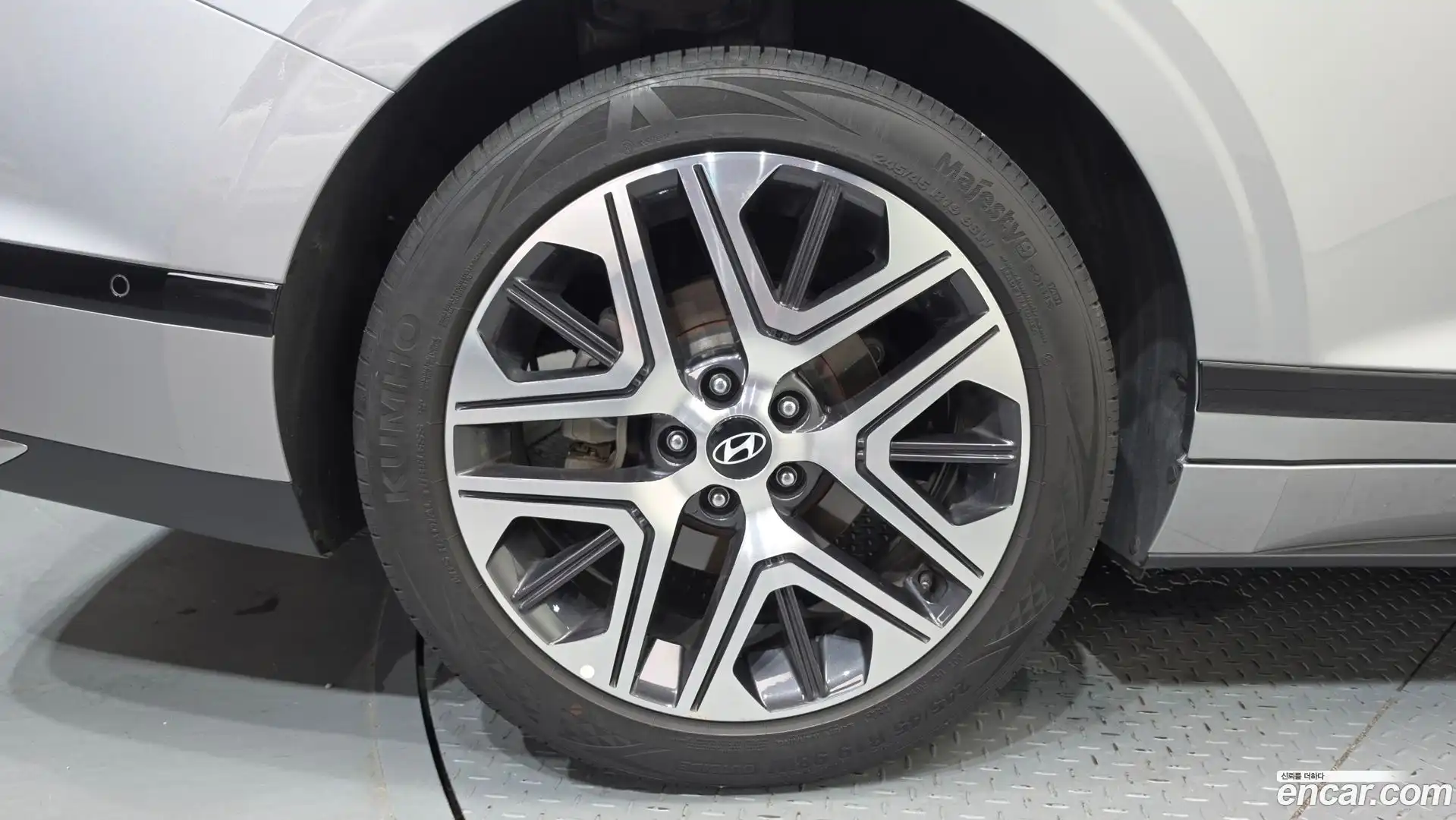 Grandeur Hyundai 2024.2-OUTER-005