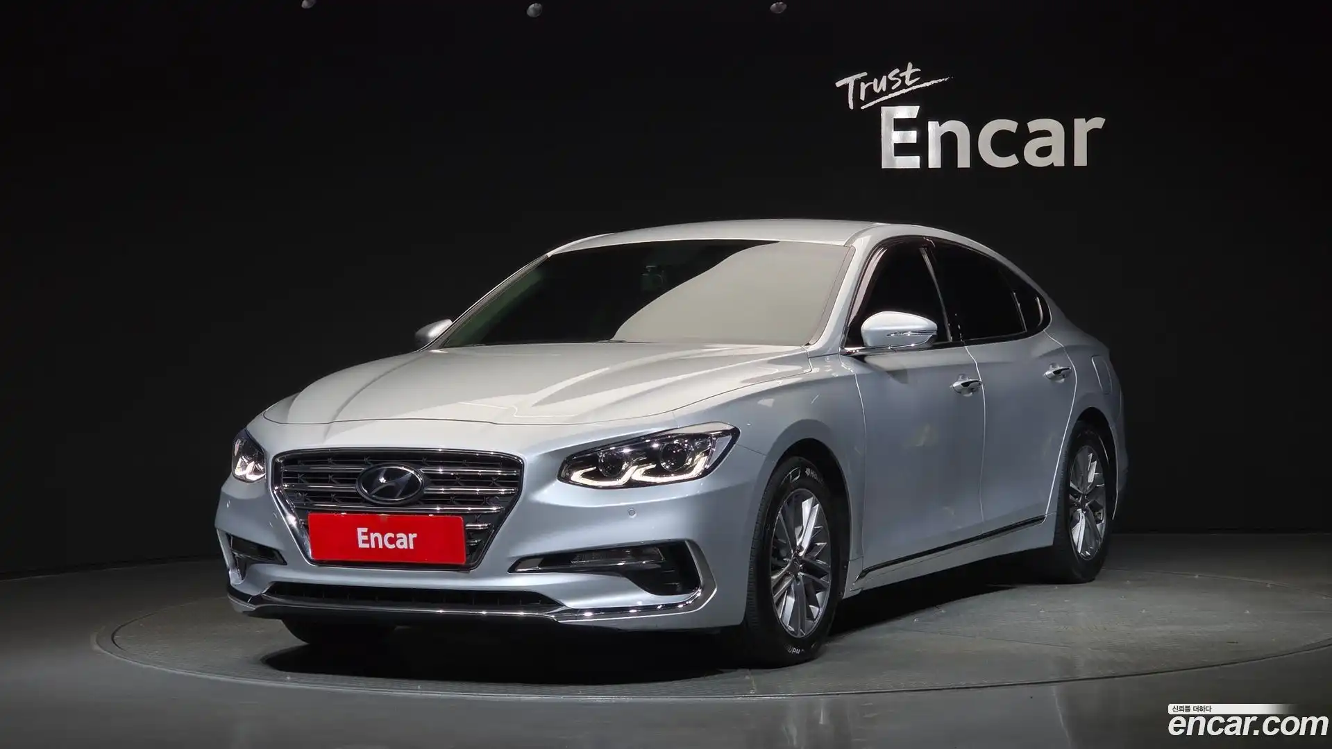 Grandeur Hyundai 2018.5-OUTER-001