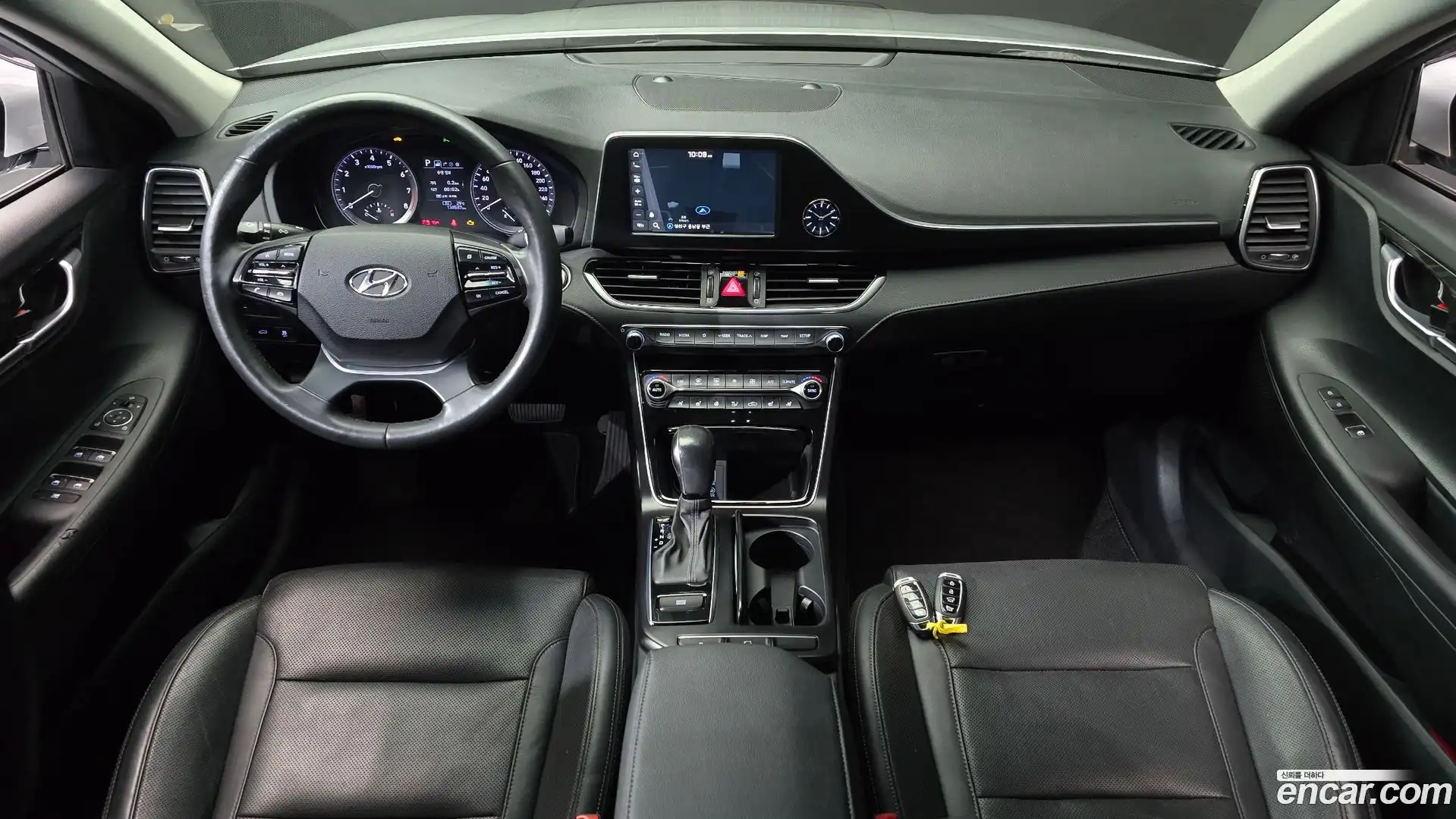 Grandeur Hyundai 2018.5-INNER-007