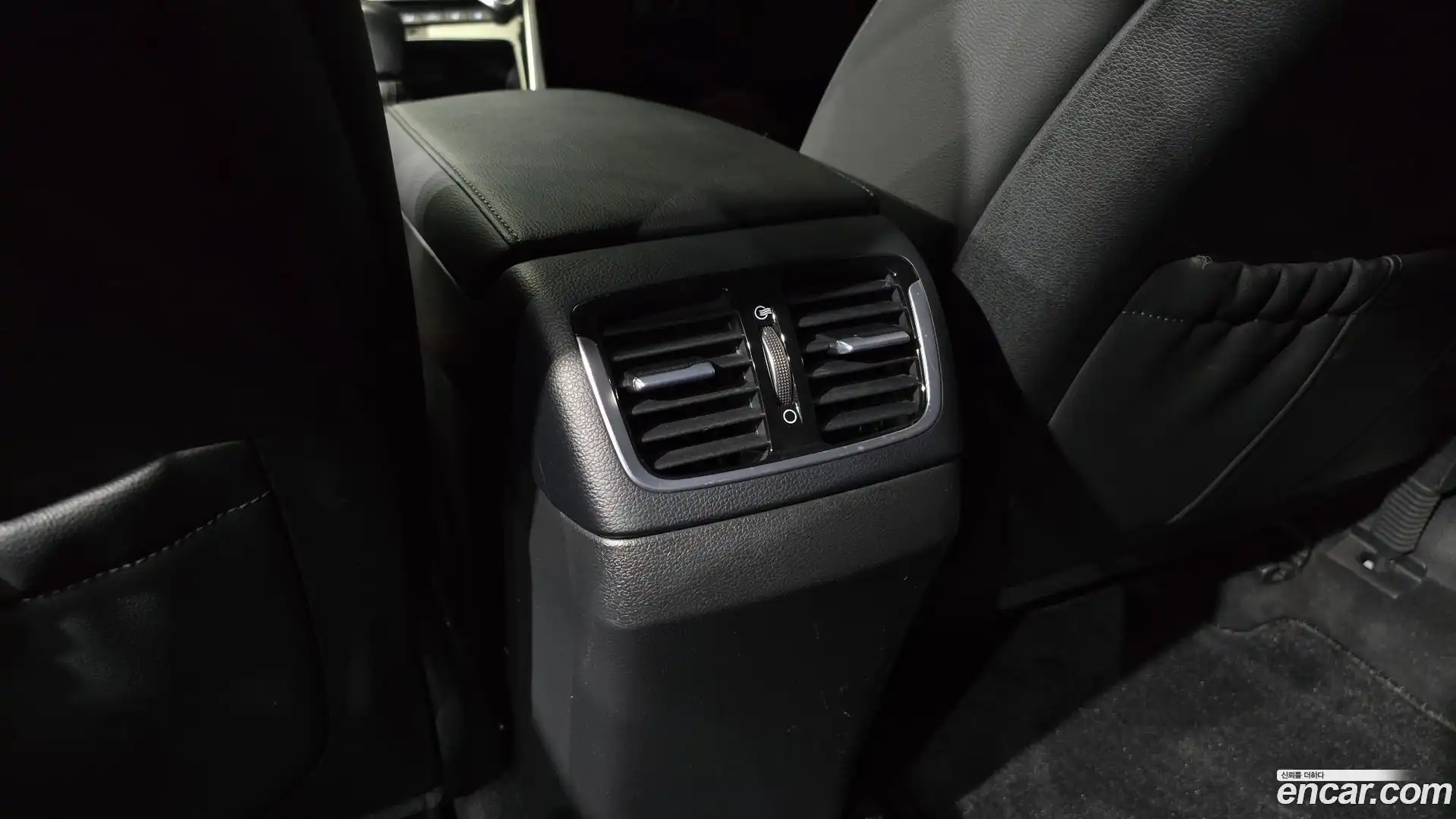 Grandeur Hyundai 2018.5-OPTION-022