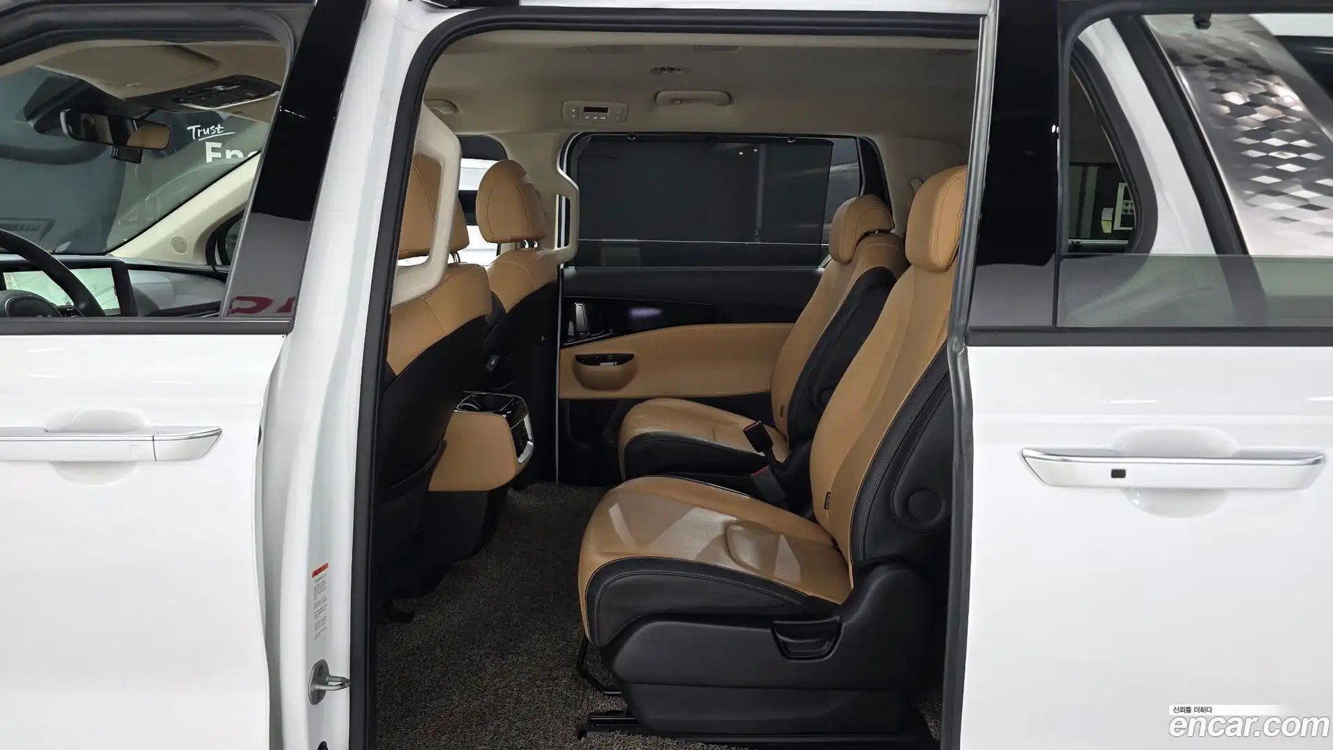Canival Kia 2022.4-OPTION-015