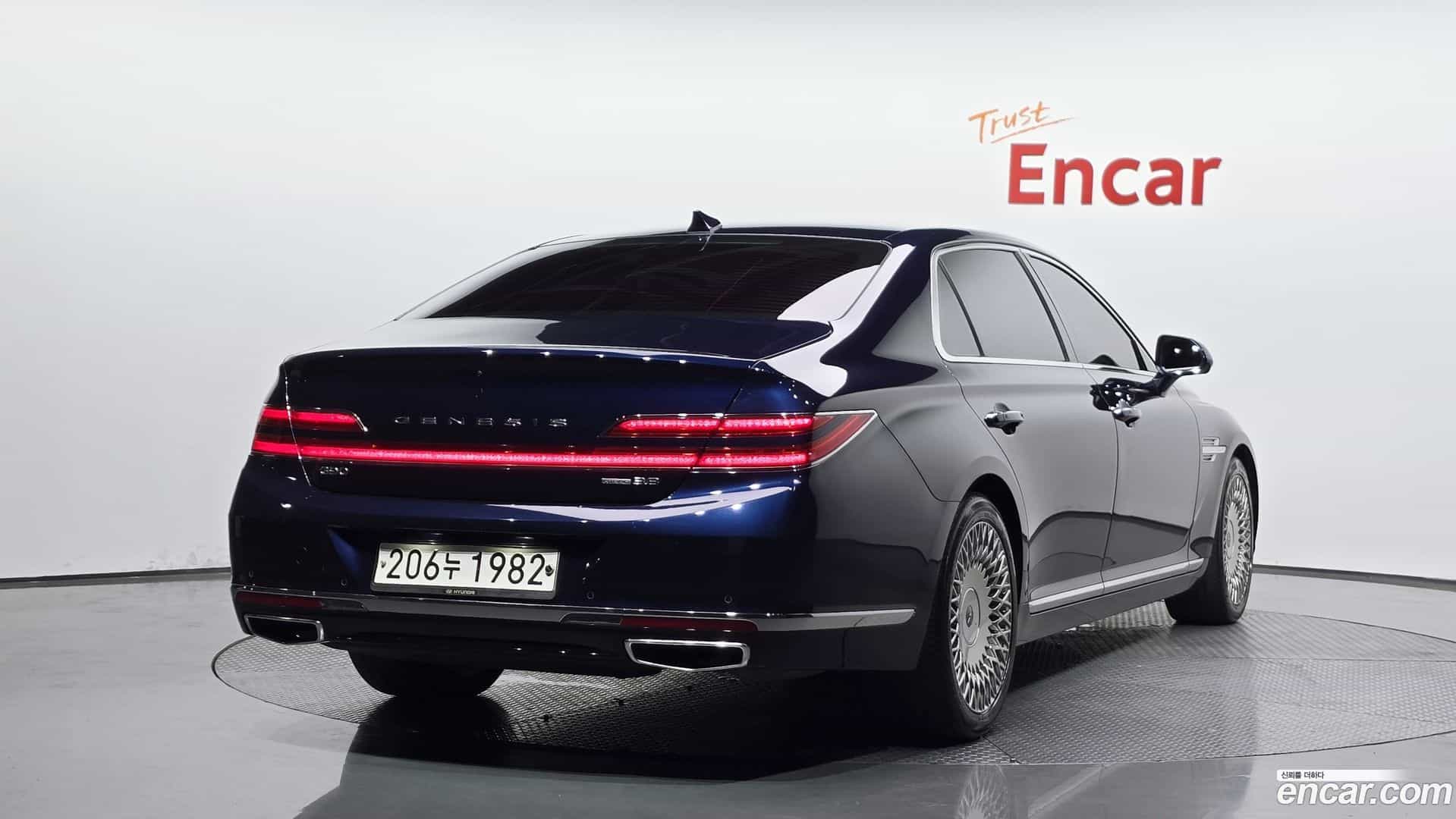 G90 Genesis 2019.0-OUTER-002