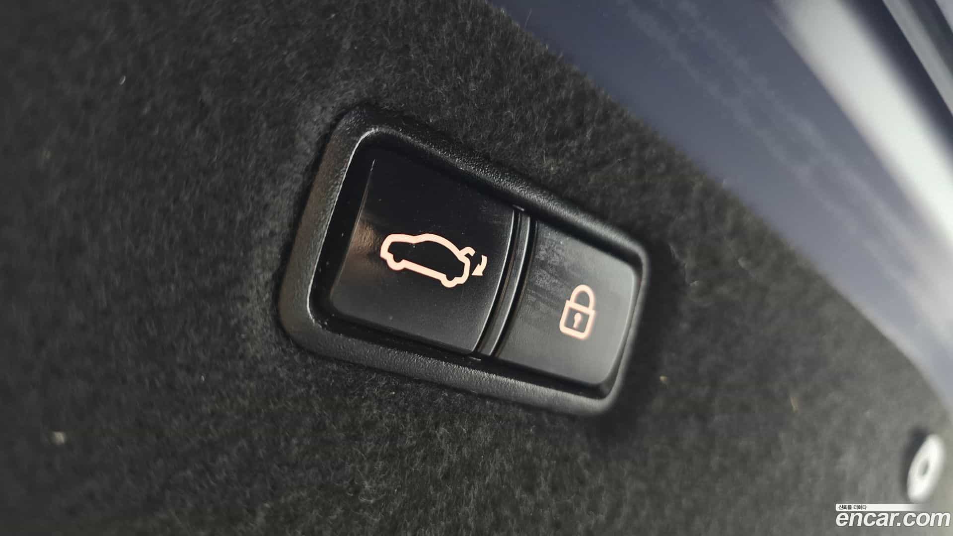 G90 Genesis 2019.0-OPTION-024