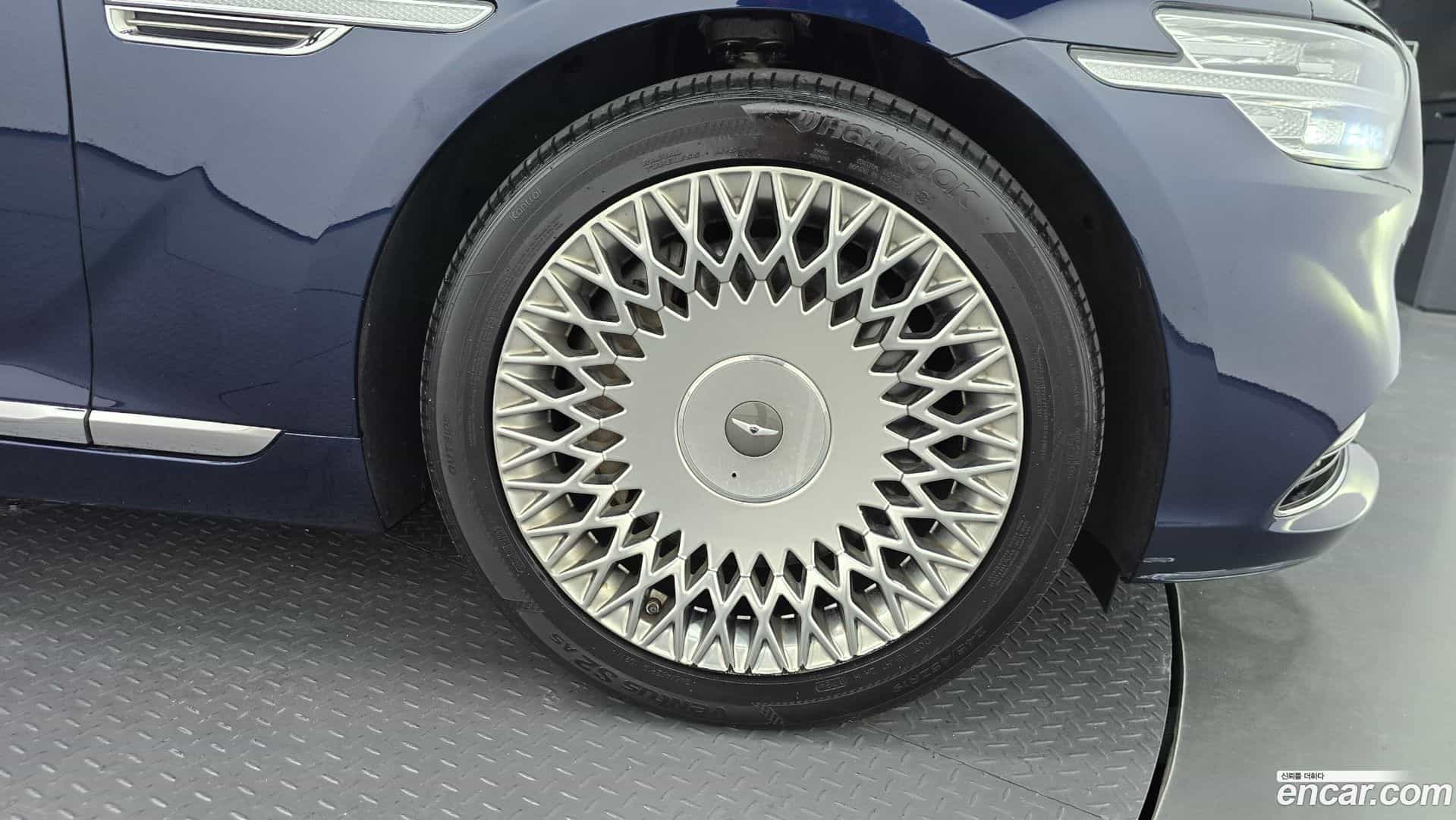 G90 Genesis 2019.0-OUTER-031