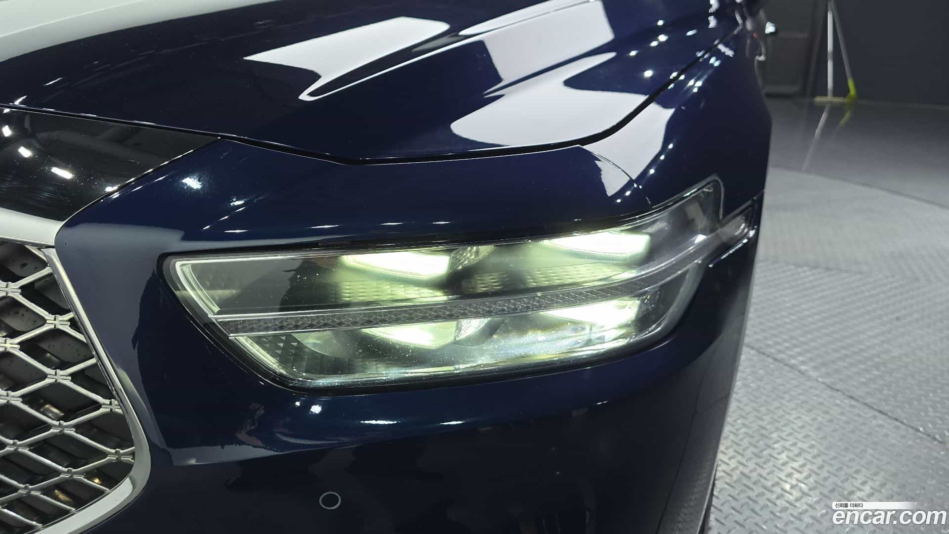 G90 Genesis 2019.0-OUTER-032