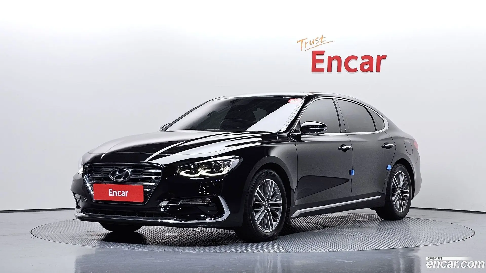 Main__Slider__Photo:Grandeur Hyundai 2018.5-0