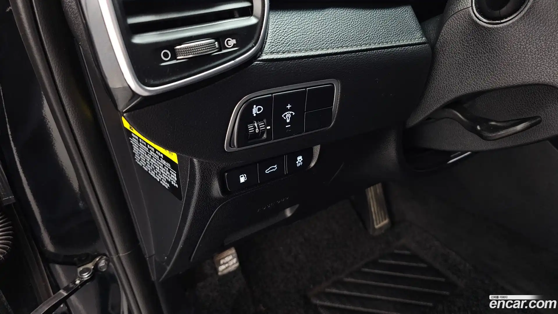 Grandeur Hyundai 2018.5-OPTION-024