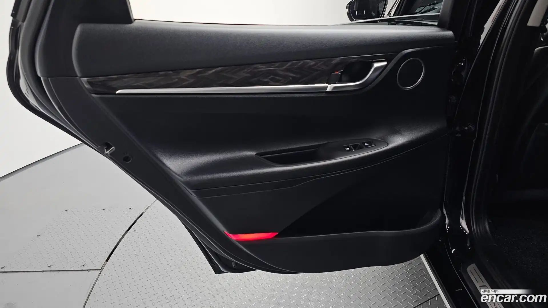 Grandeur Hyundai 2018.5-INNER-035