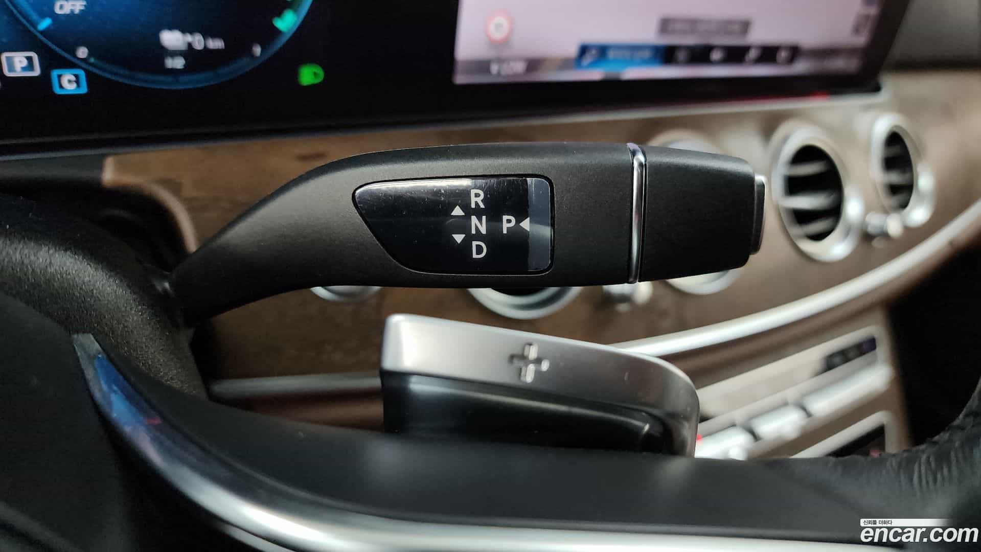 E-Class Mercedes-Benz 2023.5-INNER-009