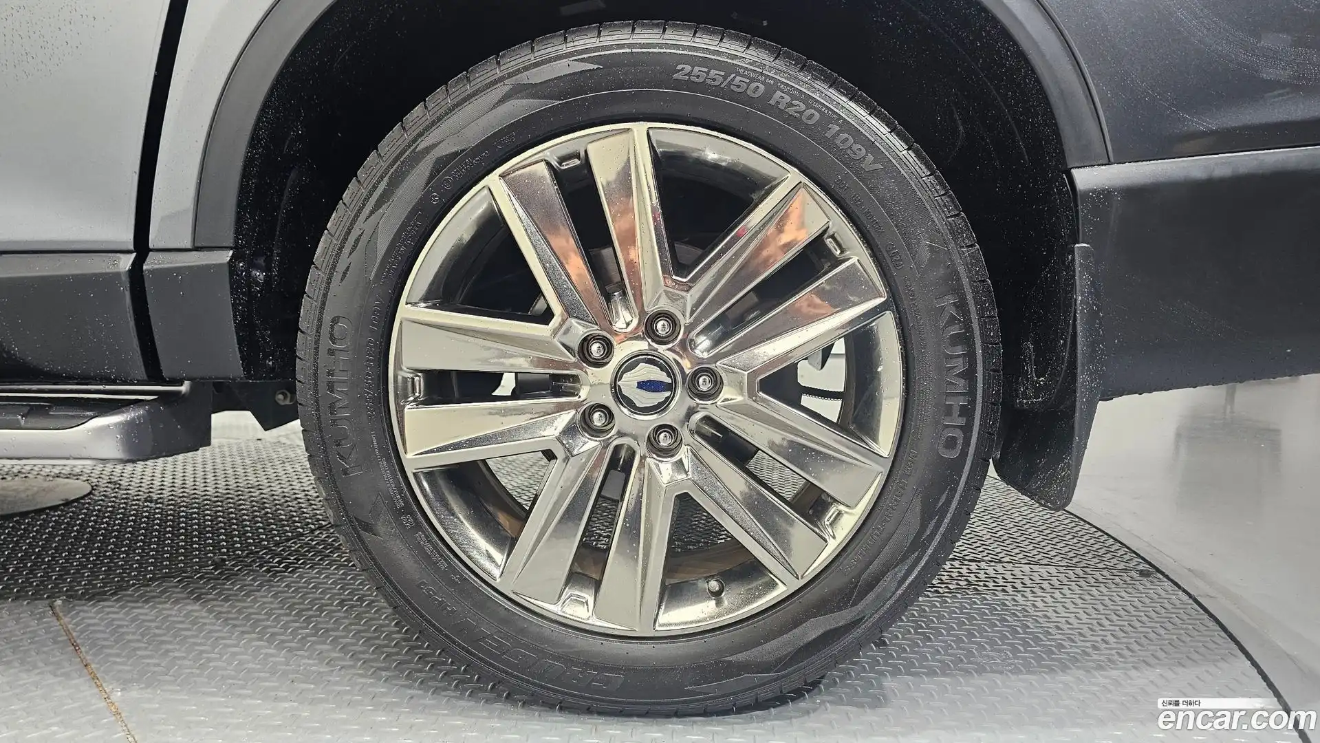 Rexton KG Mobility 2019.0-OUTER-031