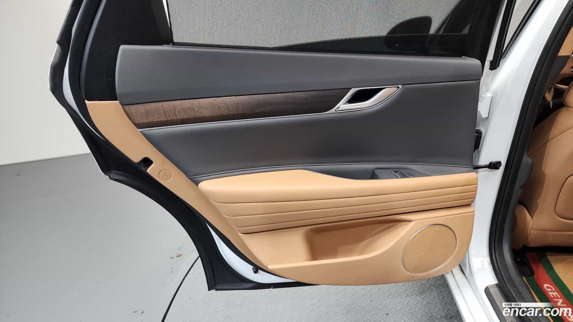 G80 Genesis 2020.8-INNER-035