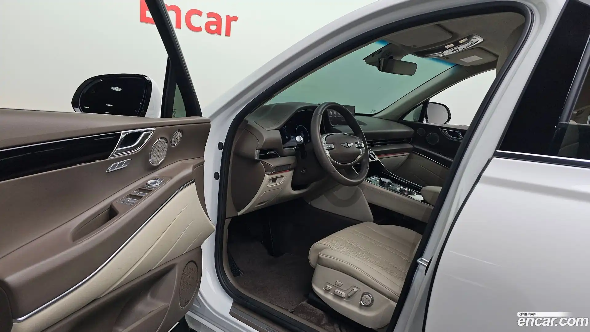 GV80 Genesis 2023.4-INNER-010