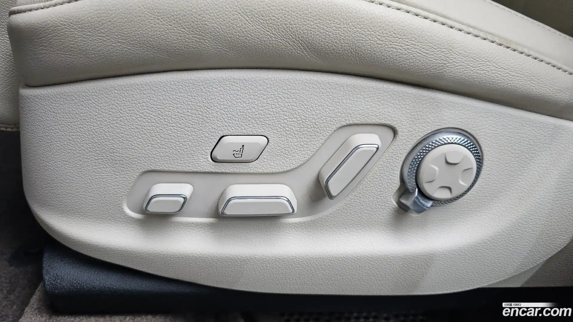 GV80 Genesis 2023.4-OPTION-048