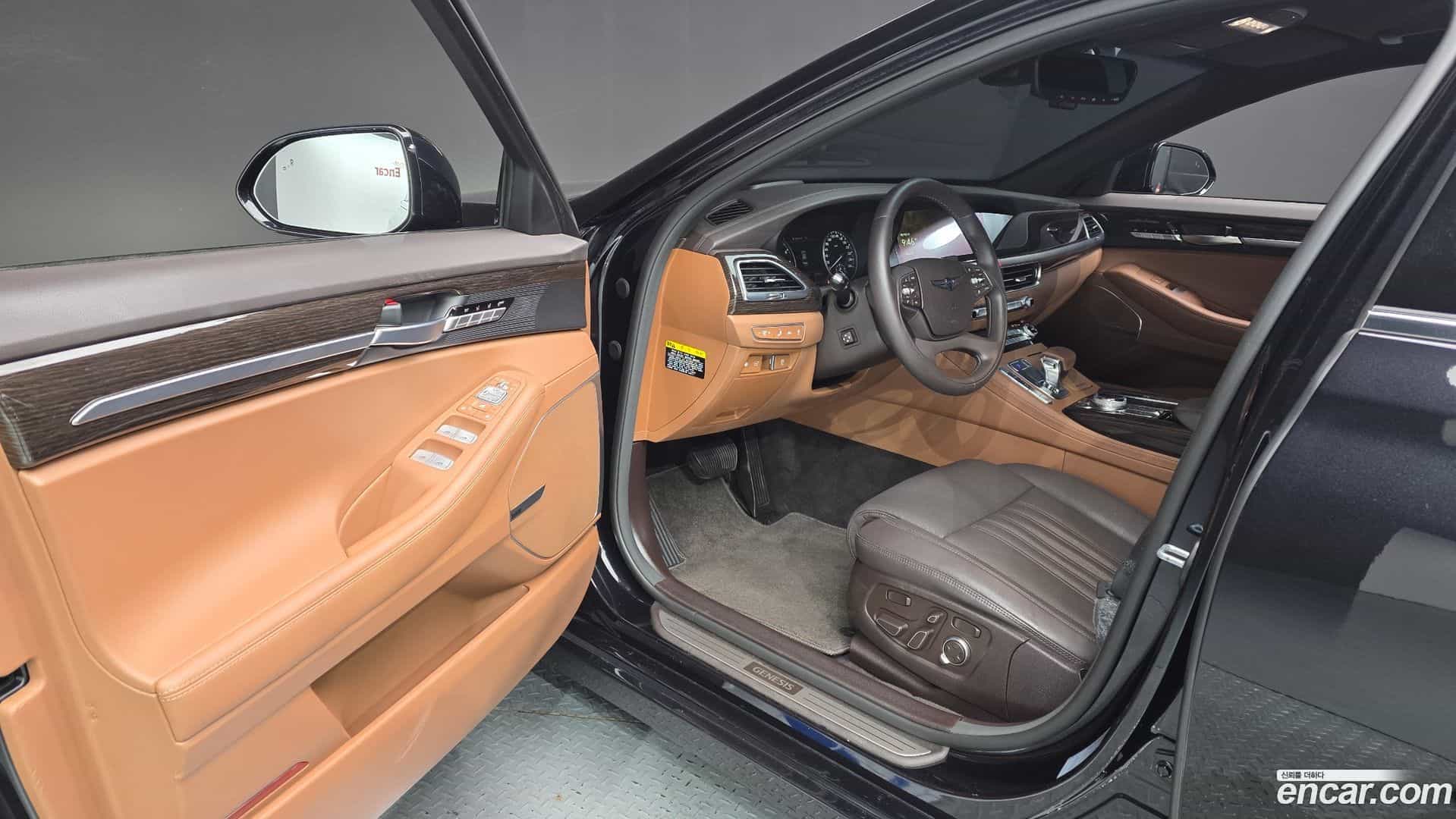 G90 Genesis 2020.0-INNER-010