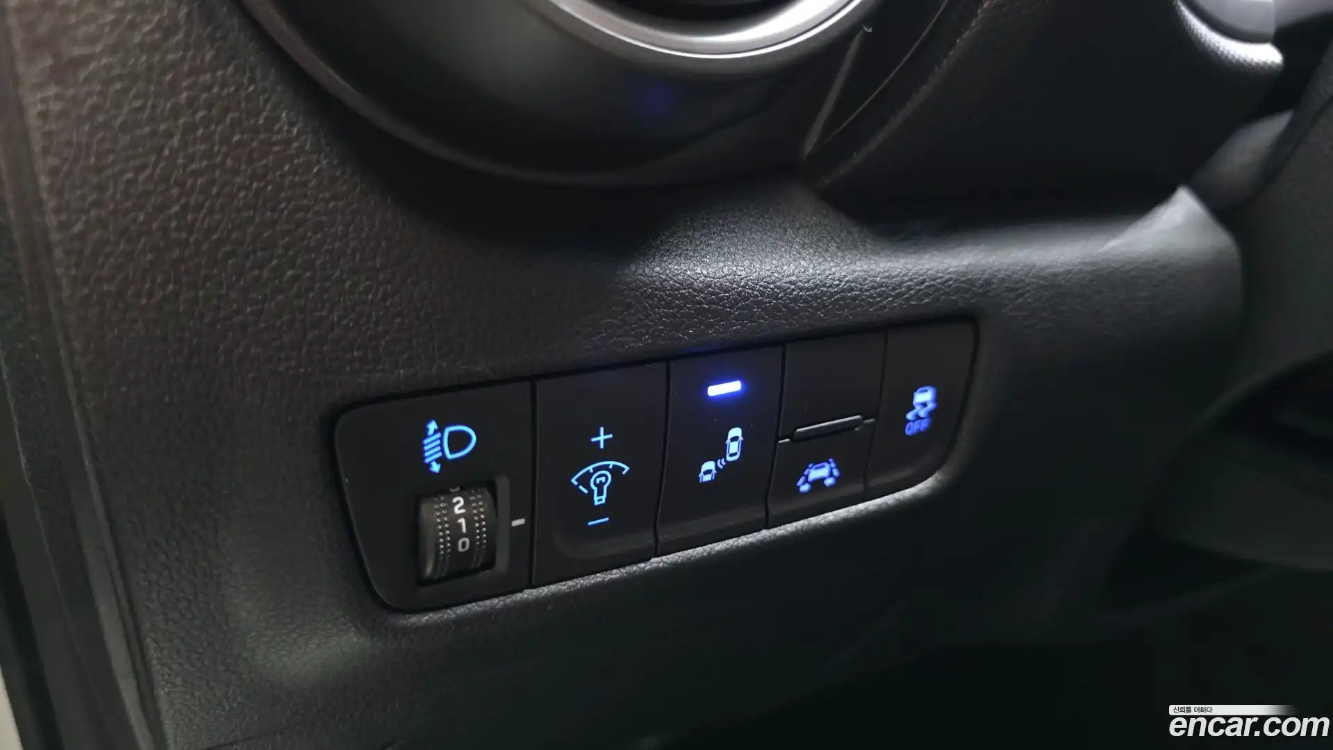 Kona Hyundai 2018.9-OPTION-021