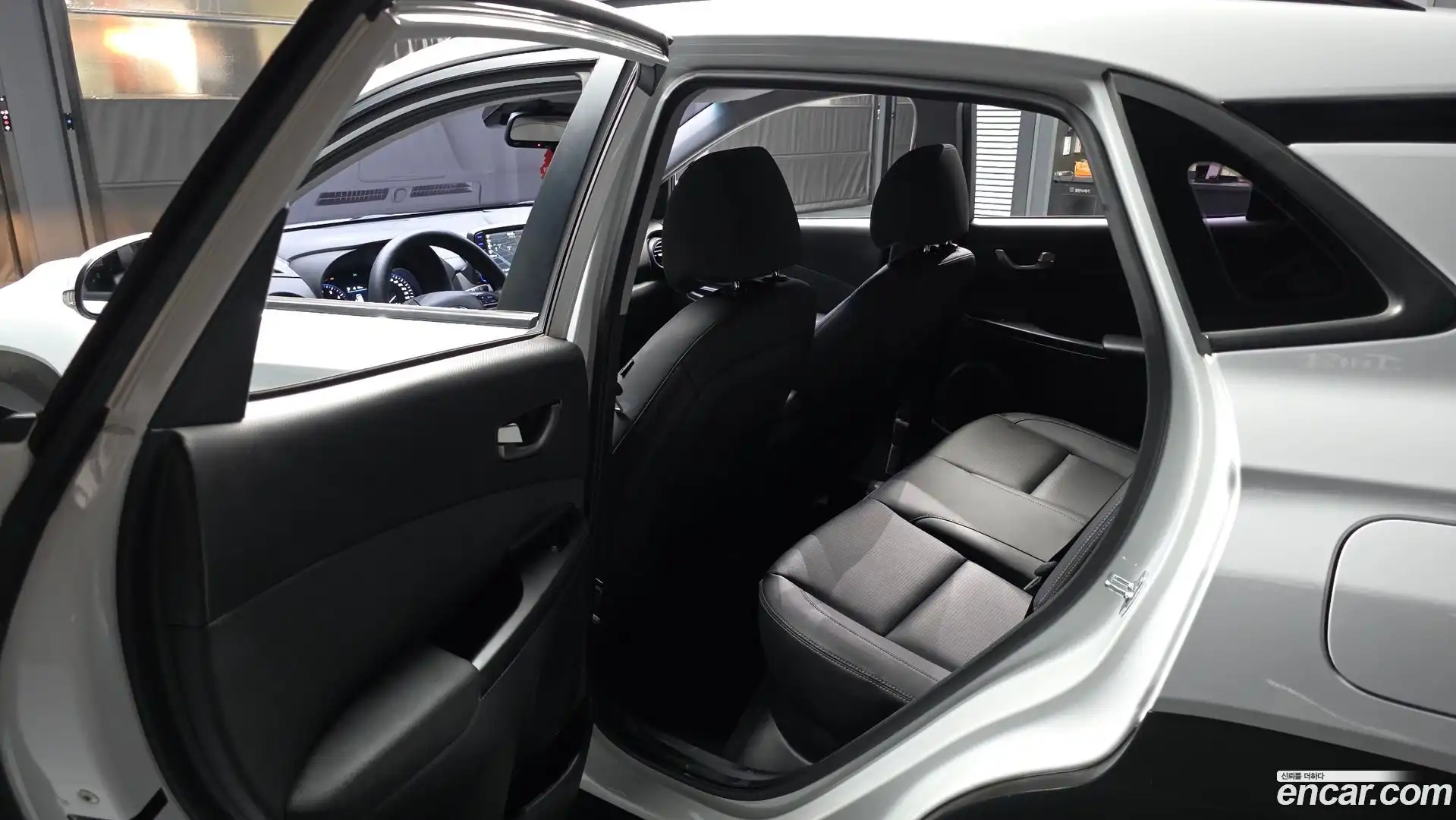 Kona Hyundai 2018.9-INNER-036