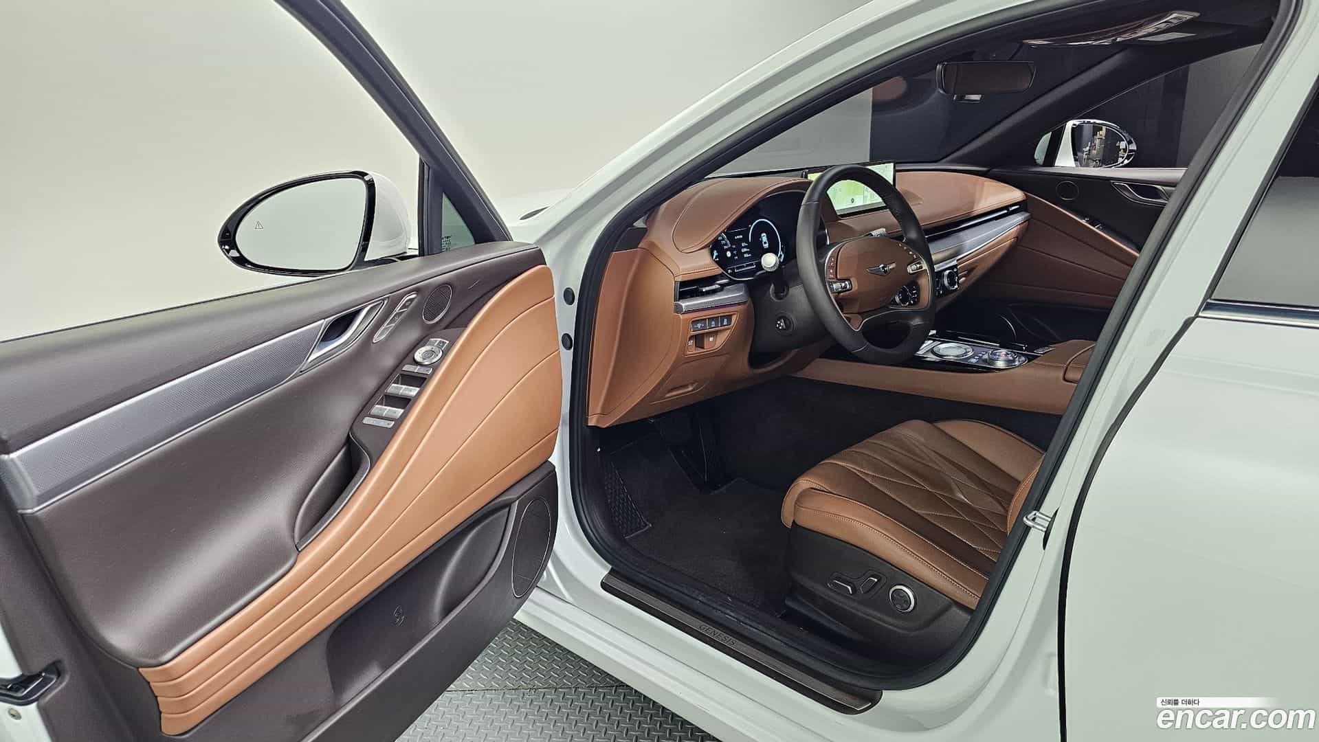 G80 Genesis 2022.5-INNER-010