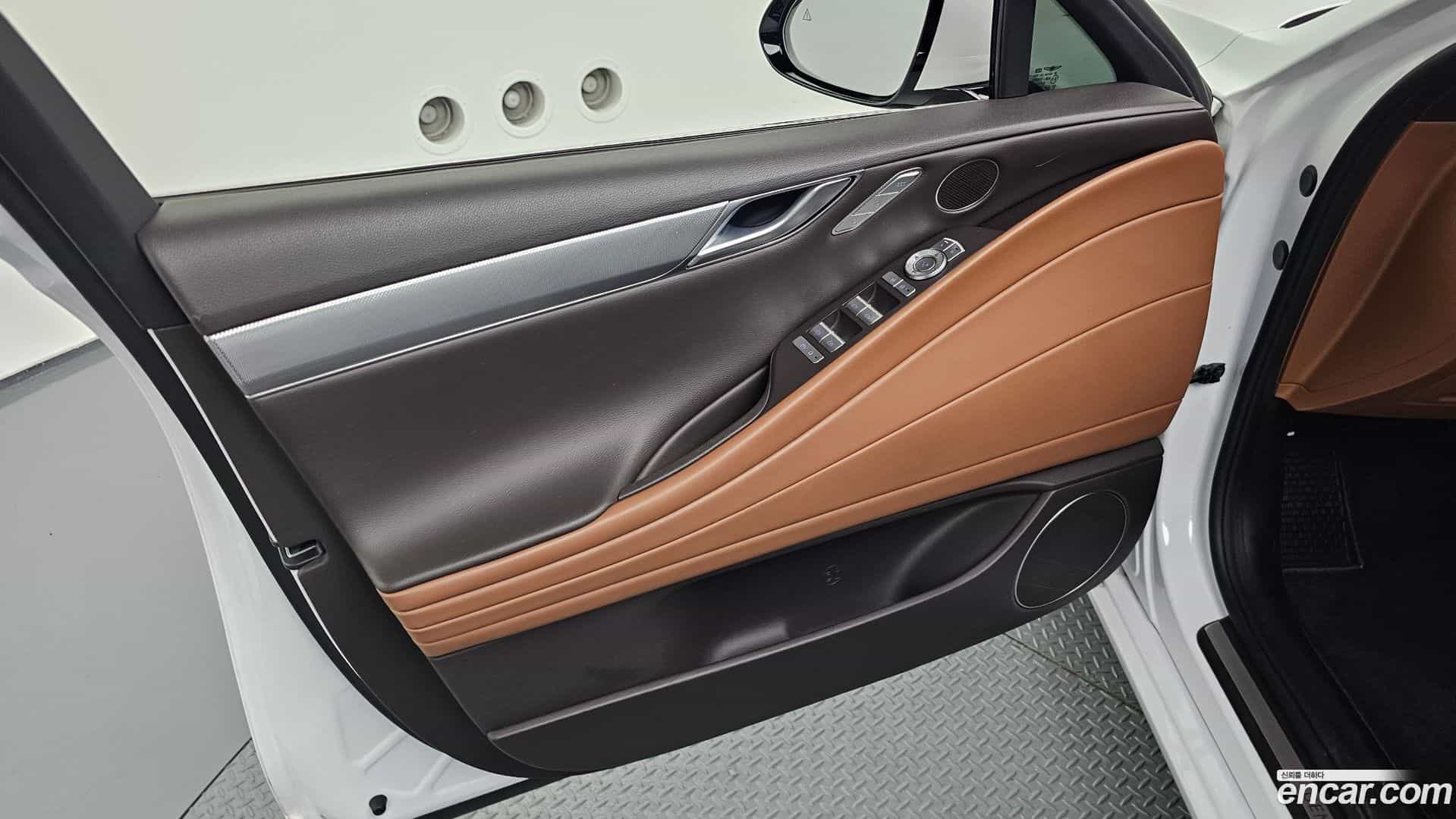 G80 Genesis 2022.5-INNER-034