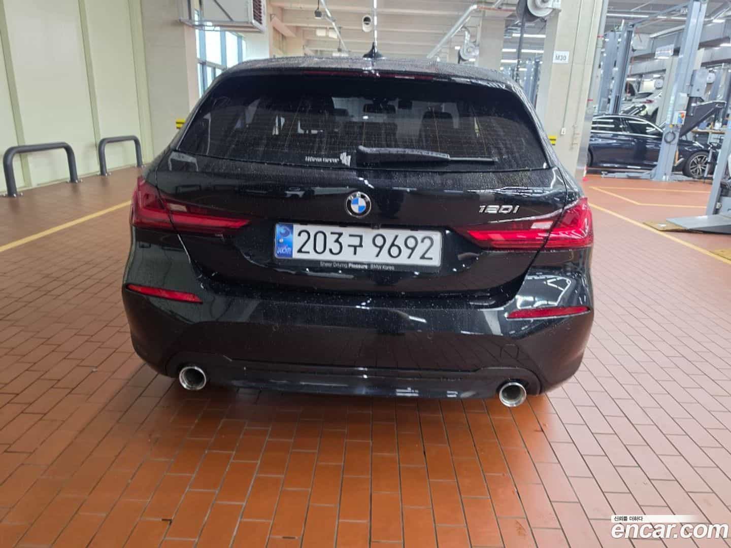 1-Series BMW 2024.6-OUTER-002