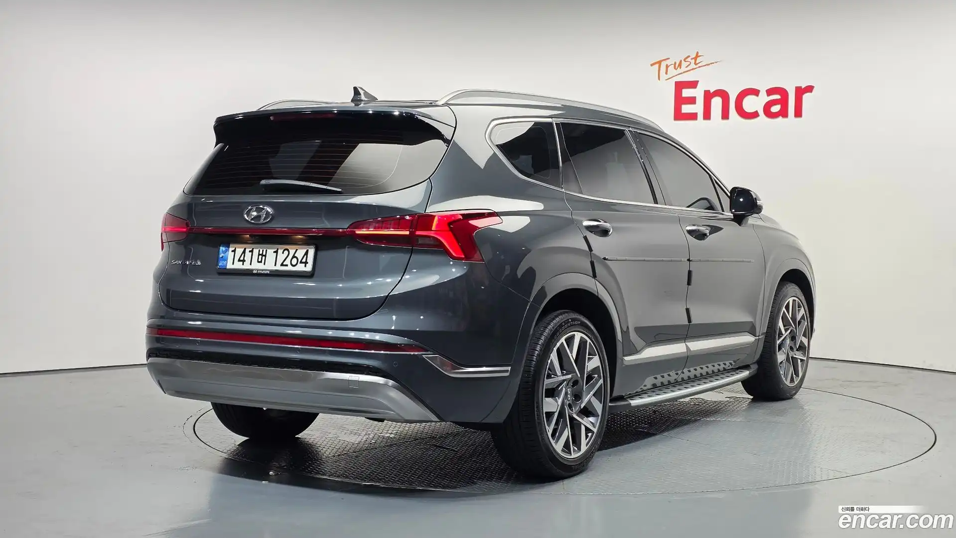 Santafe Hyundai 2021.11-OUTER-002